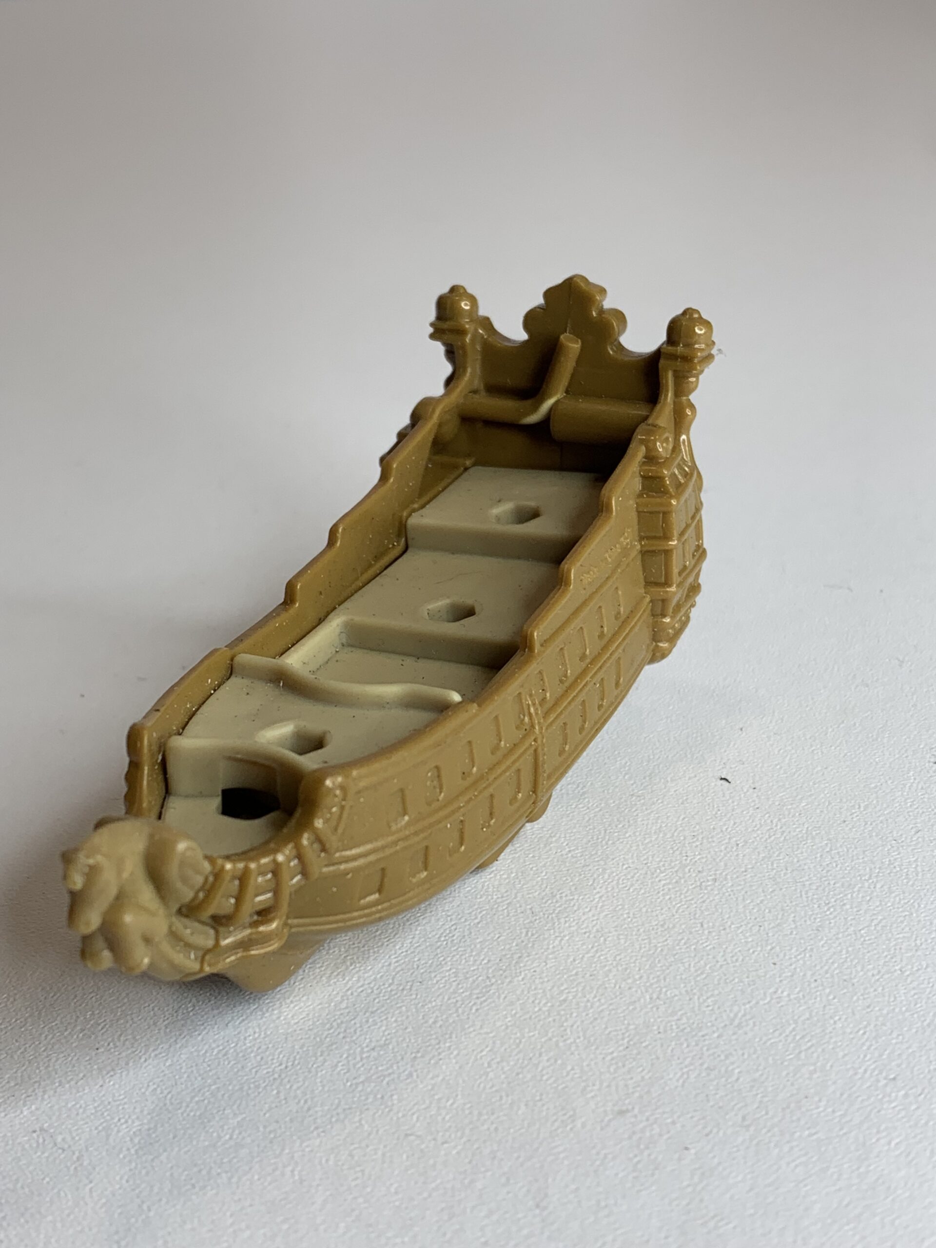 FIGURA DE 2011 AS AVENTURAS DE TINTIM NAVIO UNICÓRNIO (TINTIN - TIN TIN) – 26 GRAMAS - #4 USADO (UK) PREÇO DO FRETE NA DESCRIÇÃO - Imagem 2