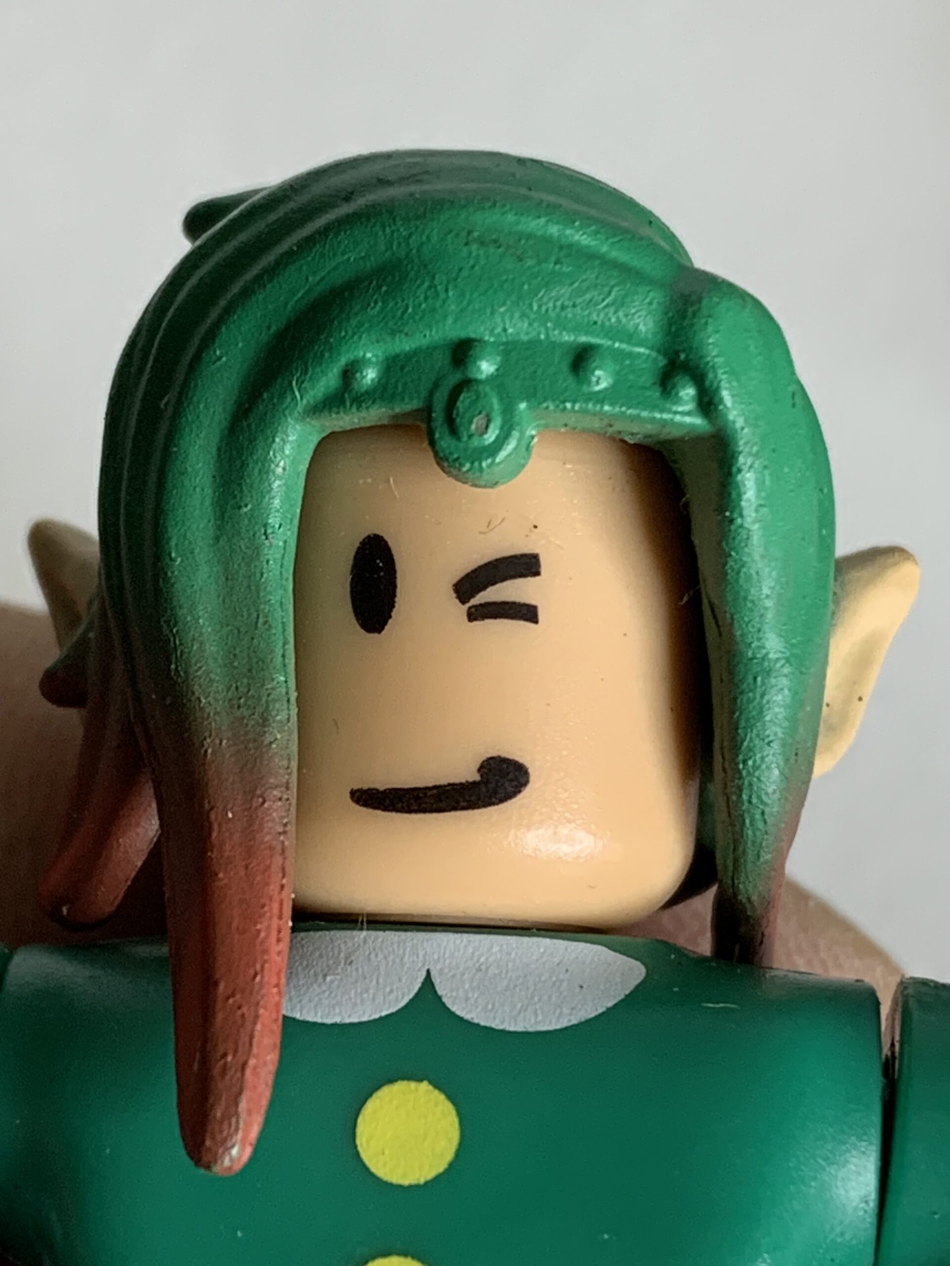 FIGURA ELFO DE NATAL DO ROBLOX – 17 GRAMAS - #4 USADO (UK) PREÇO DO FRETE NA DESCRIÇÃO - Imagem 2