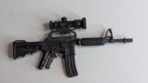 ARMAS E ACESSÓRIOS ACTION FIGURE - RIFLE (PREÇO POR UNIDADE) – USADO (UK) PREÇO DO FRETE NA DESCRIÇÃO