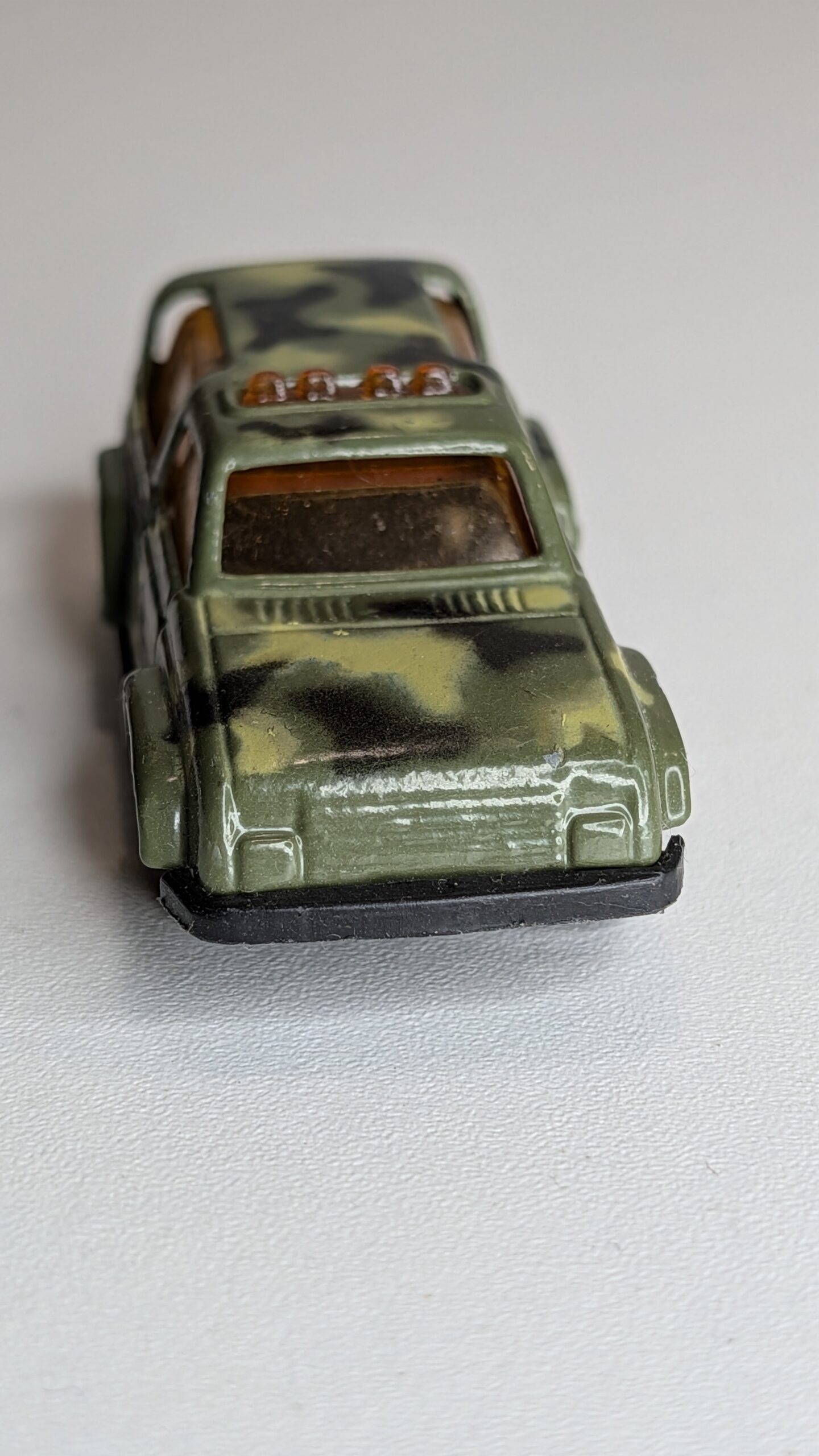 DIECAST MILITARY CAR (ARMY FORCE) – 16 GRAMAS – USADO (UK) PREÇO DO FRETE NA DESCRIÇÃO - Imagem 2