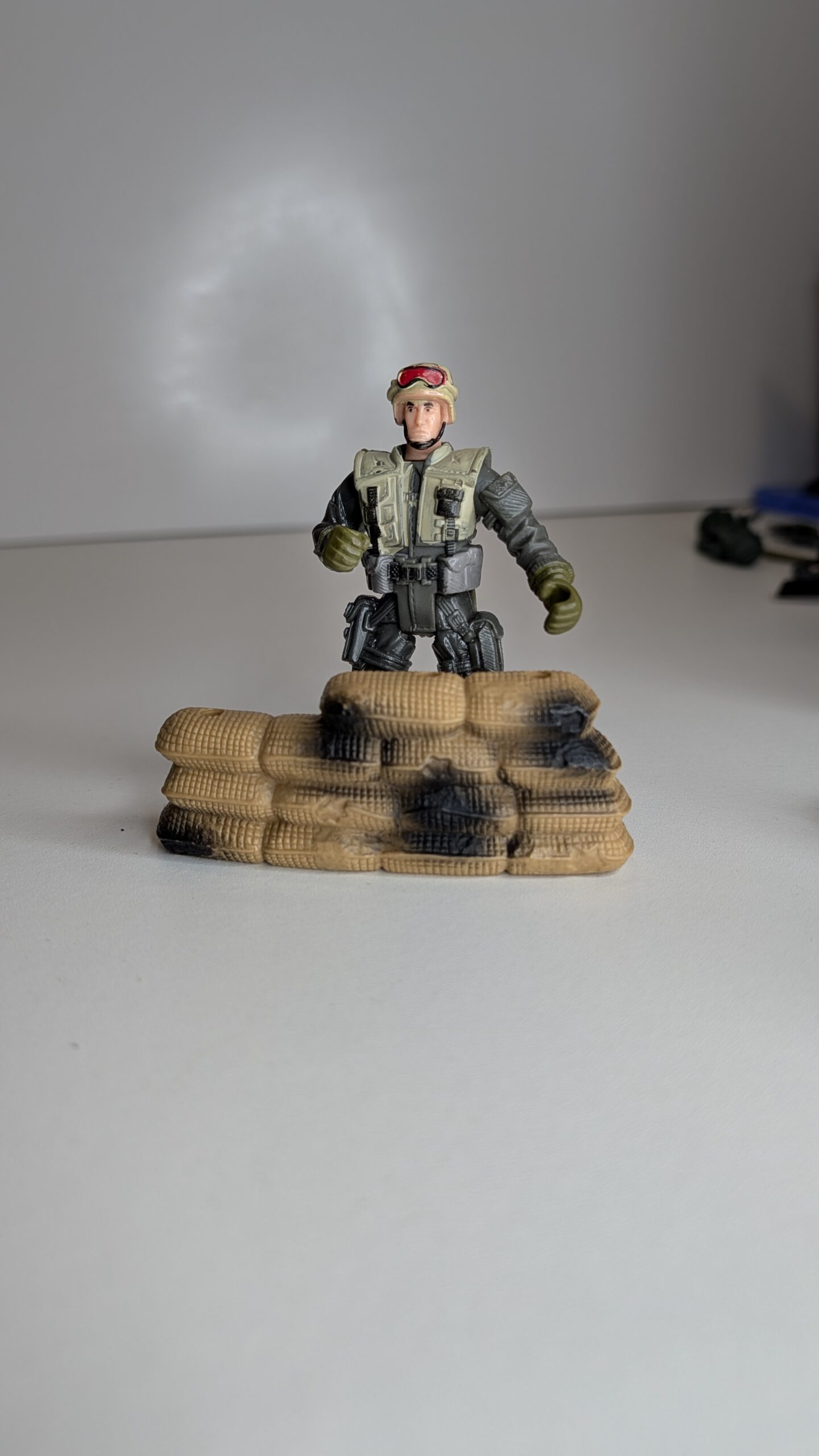 ARMAS E ACESSÓRIOS ACTION FIGURE - BARRICADA DE SACOS DE AREIA – 16 GRAMAS USADO (UK) PREÇO DO FRETE NA DESCRIÇÃO - Imagem 2