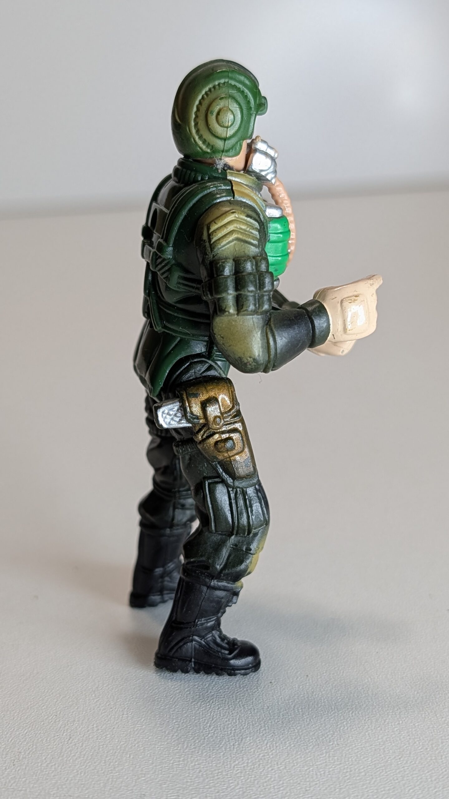 FIGURA CHAP MEI – 26 GRAMAS – USADO (UK) PREÇO DO FRETE NA DESCRIÇÃO - Imagem 3