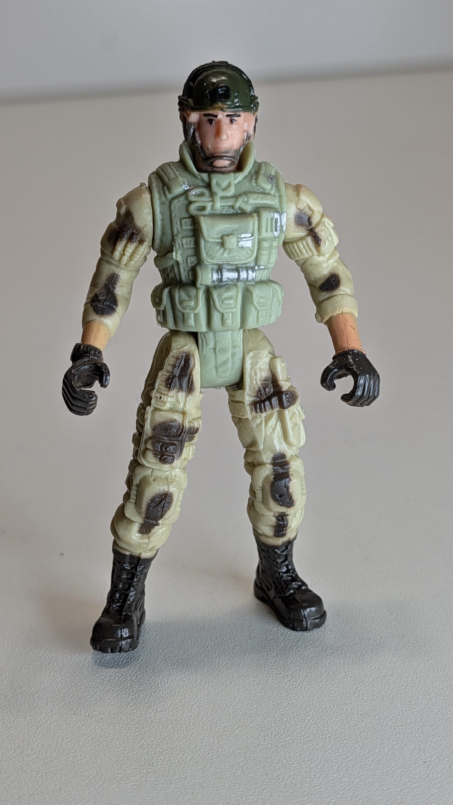 FIGURA DE 2010 CHAP MEI LANARD – 20 GRAMAS – USADO (UK) PREÇO DO FRETE NA DESCRIÇÃO