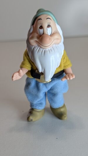 FIGURA DE SIMBA BASHFUL SNOW WHITE DISNEY – 46 GRAMAS – USADO (UK) PREÇO DO FRETE NA DESCRIÇÃO