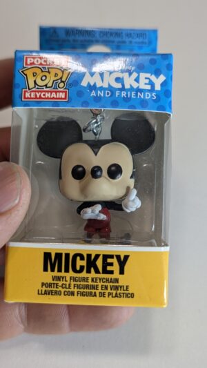 FIGURA DE 2022 FUNKO POP MICKEY VINYL FIGURE KEYCHAIN – 34 GRAMAS - USADO (UK) PREÇO DO FRETE NA DESCRIÇÃO