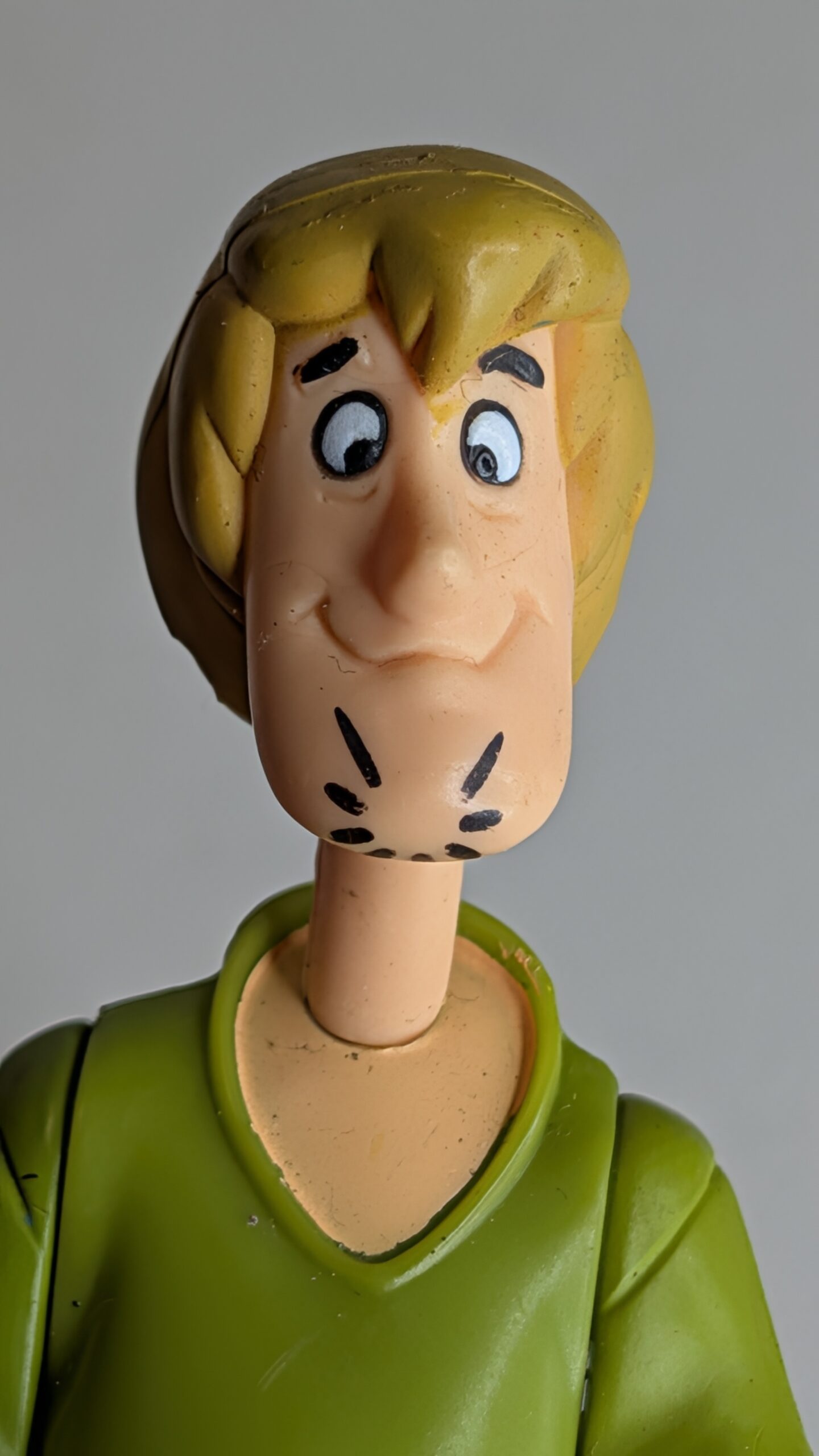 FIGURA DE 2005 SCOOBY-DOO SCOOBY DOO - SALSICHA SHAGGY – 25 GRAMAS – USADO - Imagem 2