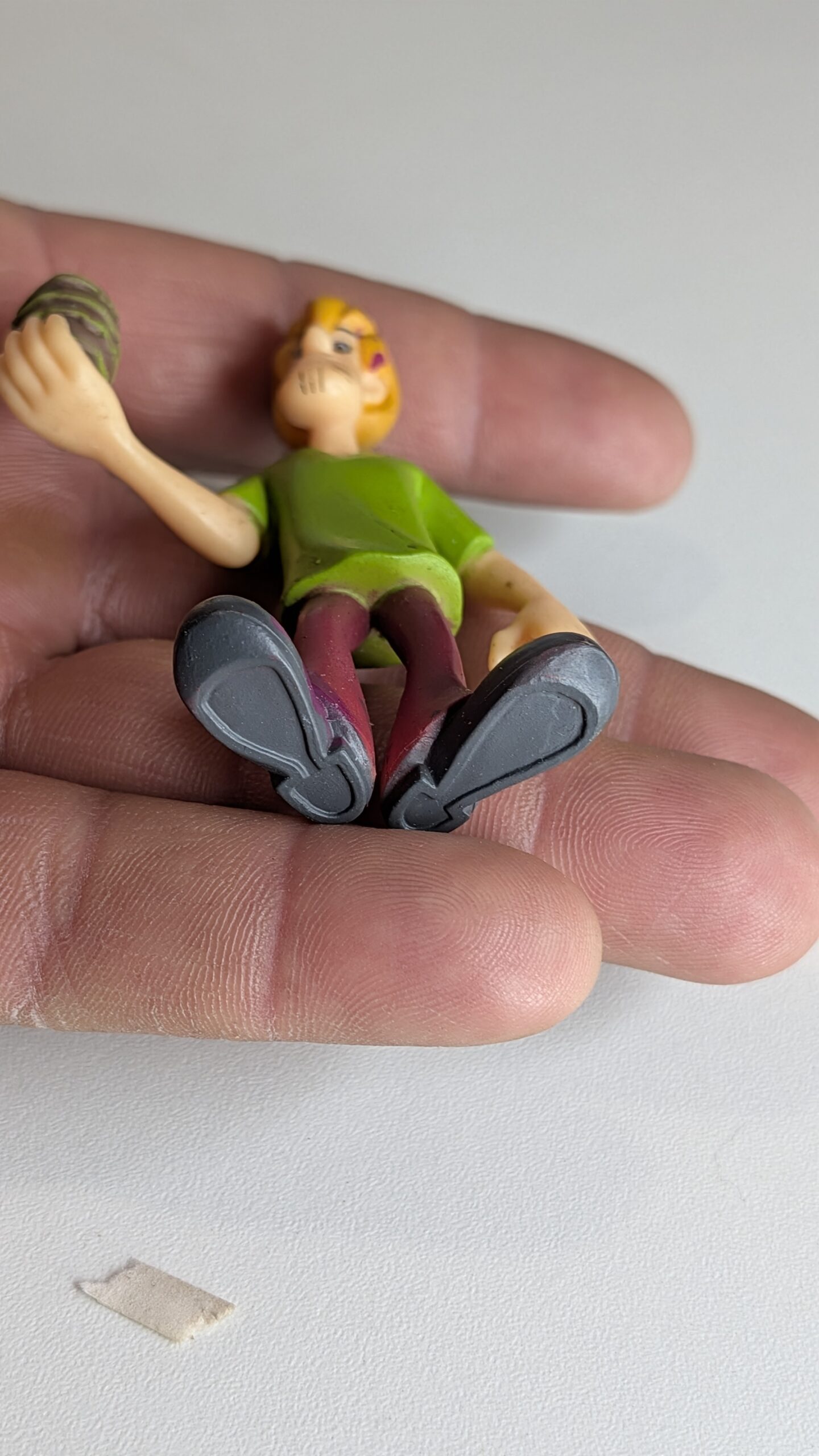 FIGURA DE 2008 MYSTERY MATES SCOOBY-DOO – SCOOBY DOO SALSICHA SHAGGY - SHERLOCK SCOOBY - 15 GRAMAS - USADO - Imagem 7