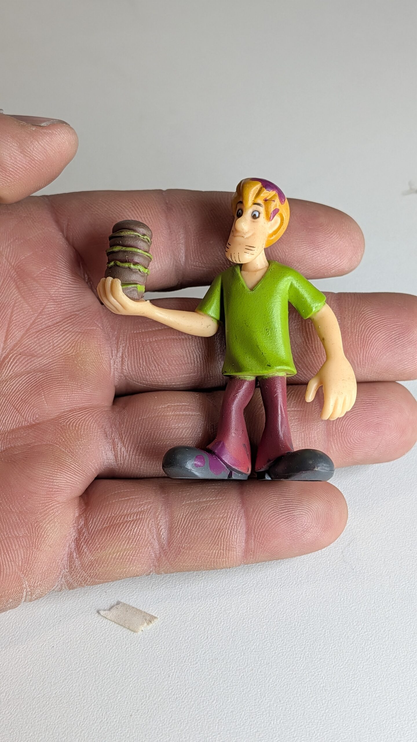 FIGURA DE 2008 MYSTERY MATES SCOOBY-DOO – SCOOBY DOO SALSICHA SHAGGY - SHERLOCK SCOOBY - 15 GRAMAS - USADO - Imagem 4
