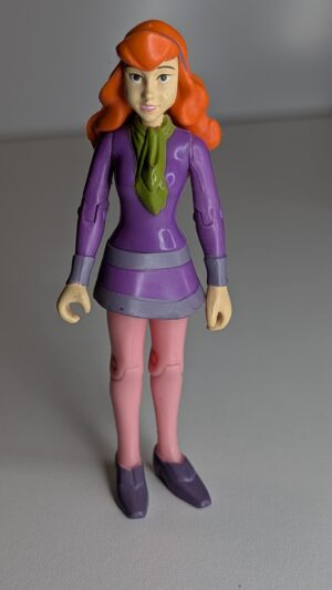 FIGURA DE 2011 SCOOBY-DOO SCOOBY DOO DAPHNE BLAKE – 26 GRAMAS - USADO