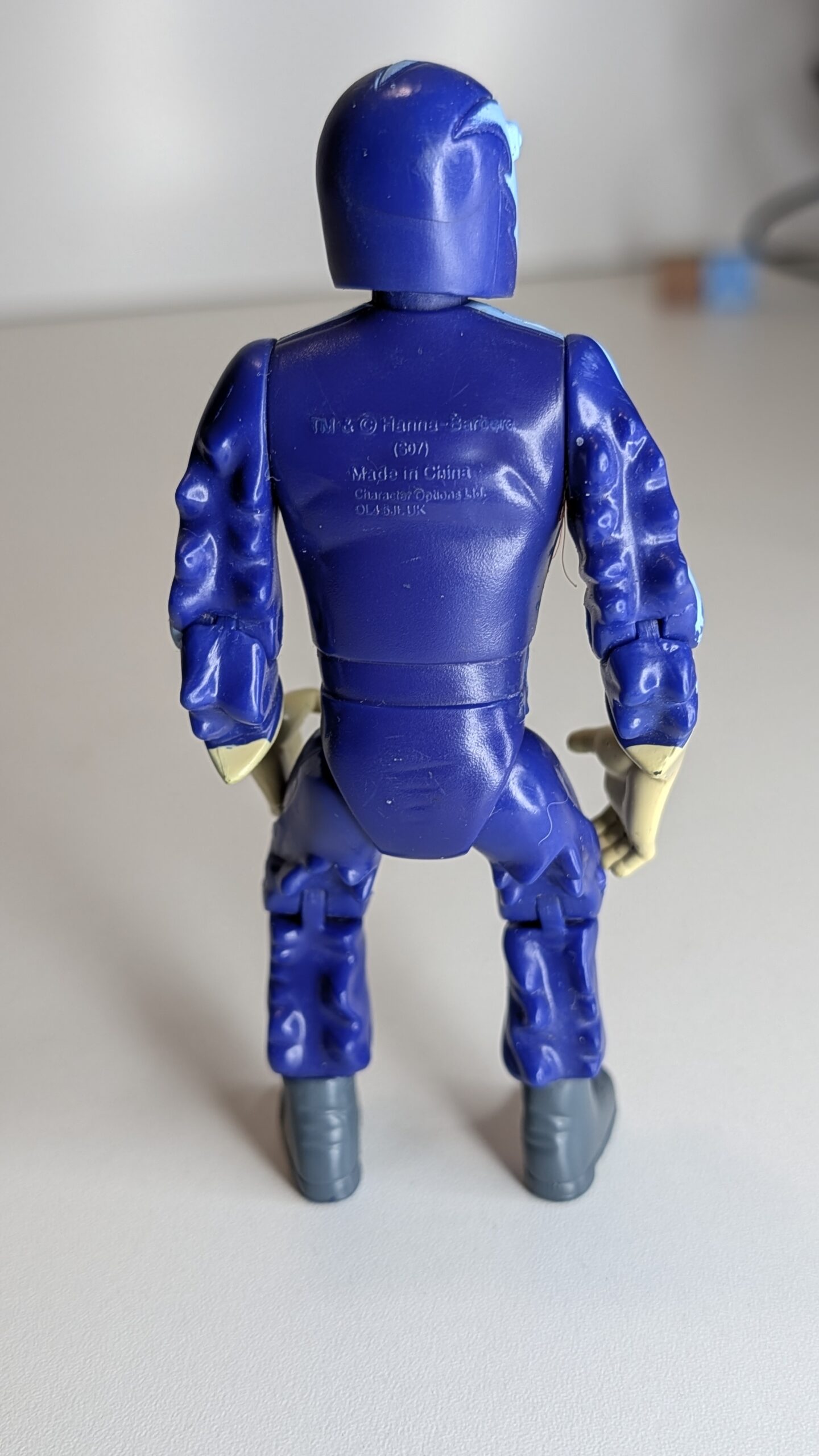 FIGURA DE 2007 SCOOBY-DOO SCOOBY DOO AND THE PHANTOM RACER - SCOOBY-DOO E O CORREDOR FANTASMA – 57 GRAMAS - USADO - Imagem 6