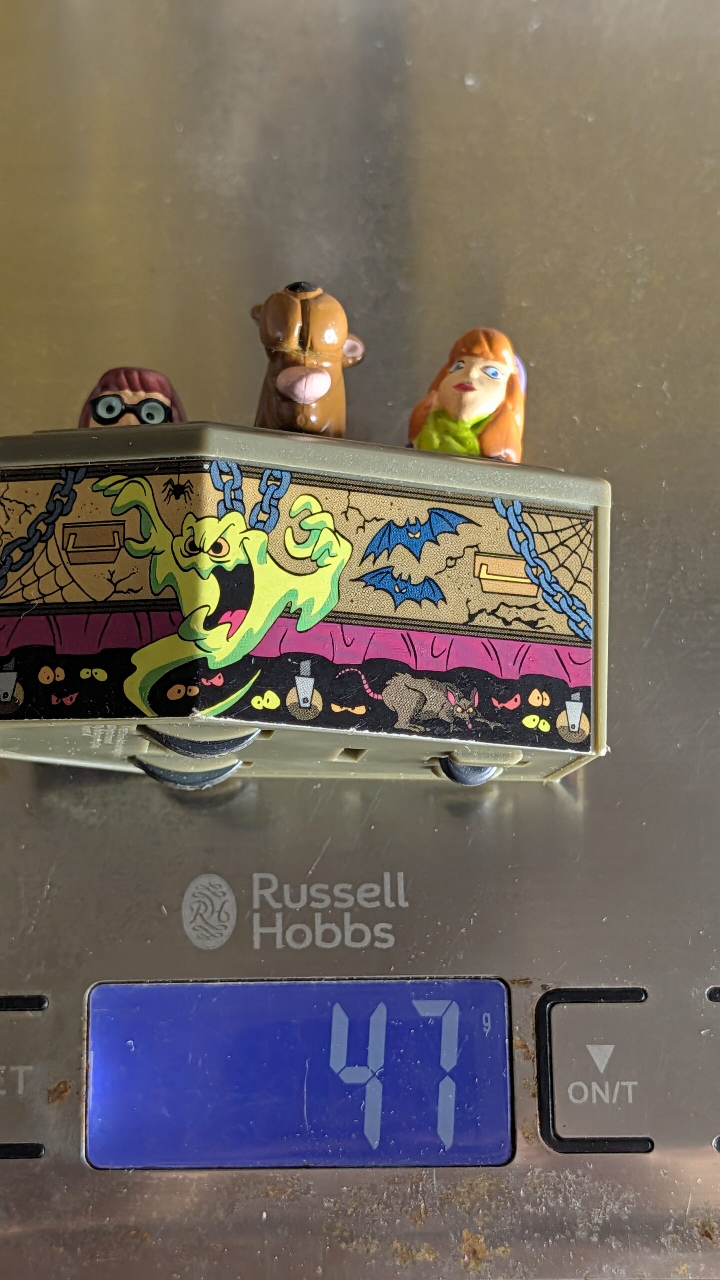 FIGURA DE 1996 SCOOBY-DOO BURGER KING CAIXÃO SOBRE RODAS – 47 GRAMAS - USADO - Imagem 10
