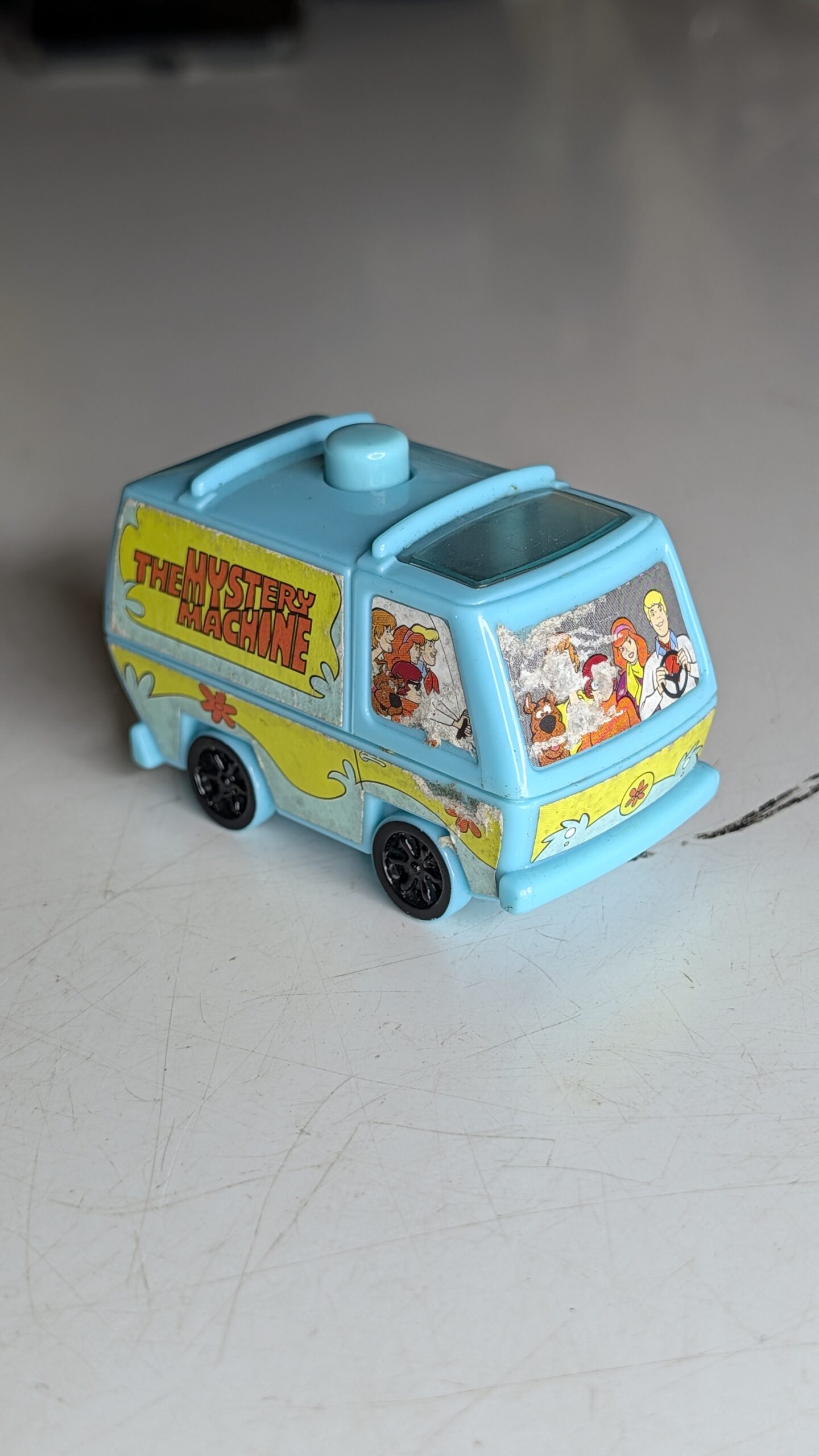 FIGURA DE 2006 SCOOBY-DOO MCDONALD'S MÁQUINA MISTÉRIO – 34 GRAMAS - USADO - Imagem 5