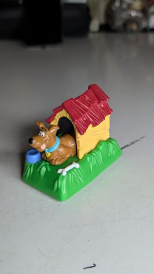 FIGURA DE 1996 SCOOBY-DOO BURGER KING – 49 GRAMAS - USADO
