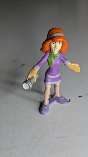 FIGURA DE 2008 SCOOBY-DOO SCOOBY DOO DAPHNE BLAKE – 9 GRAMAS - USADO