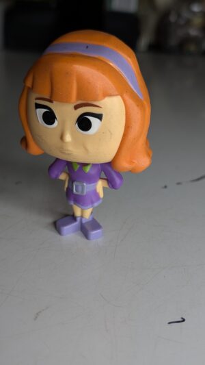 FIGURA DE 2019/20 MCDONALD'S SCOOBY-DOO DAPHNE BLAKE CABEÇA DE MOLA – 35 GRAMAS - USADO
