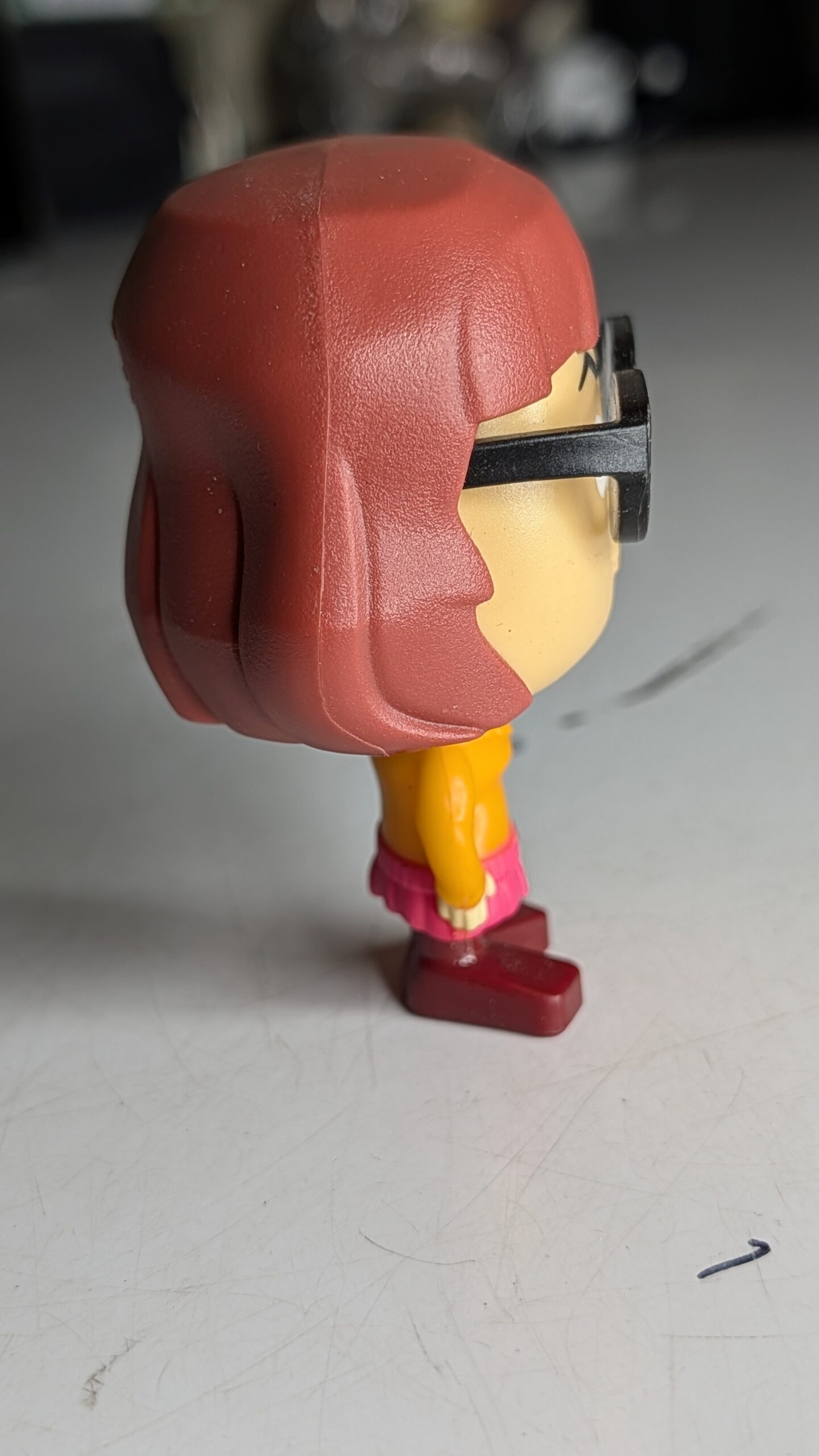 FIGURA DE 2019/20 MCDONALD'S SCOOBY-DOO VELMA DINKLEY CABEÇA DE MOLA – 32 GRAMAS - USADO - Imagem 5