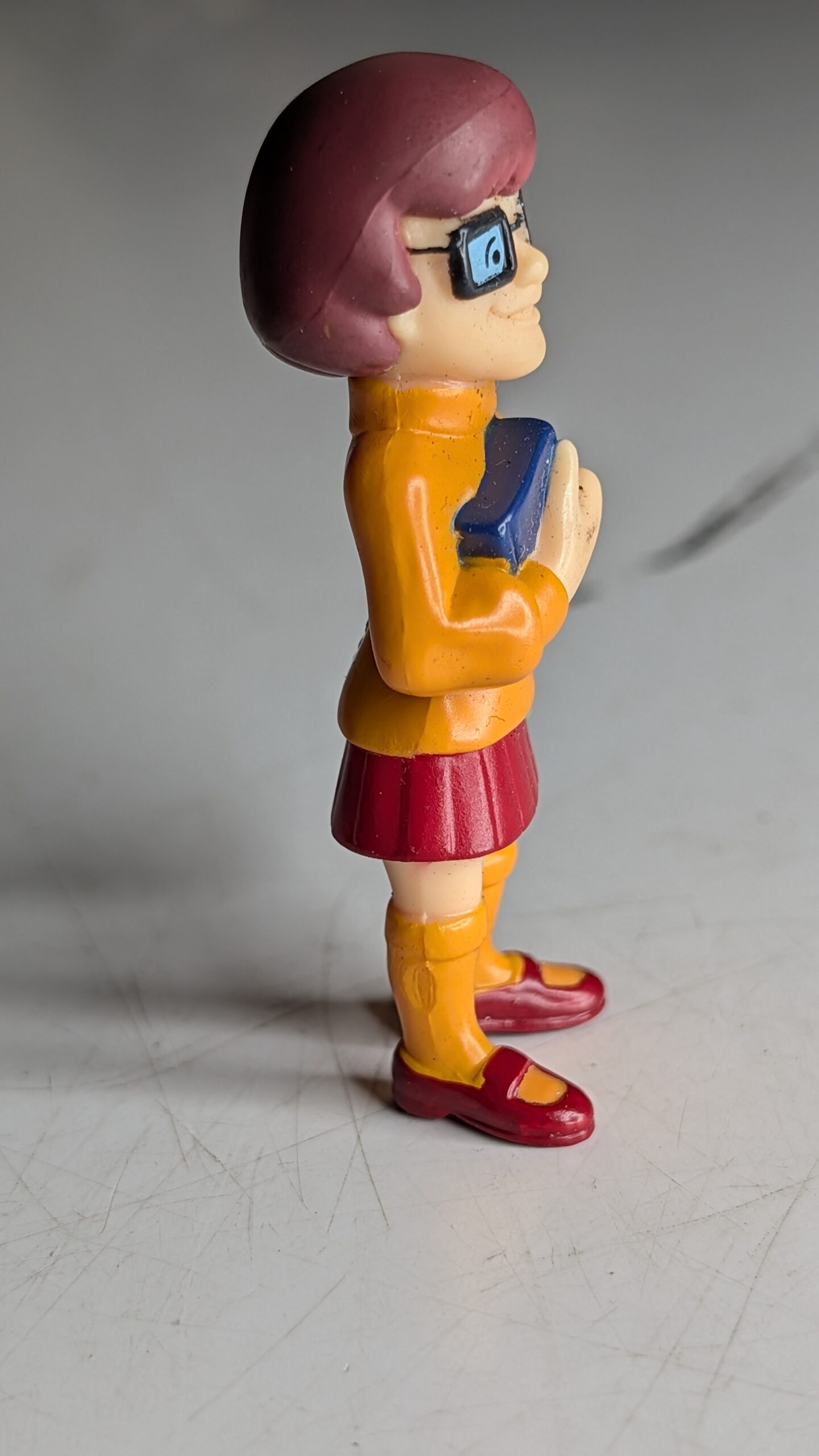 FIGURA DE 2008 SCOOBY-DOO - VELMA – 10 GRAMAS – USADO - Imagem 6