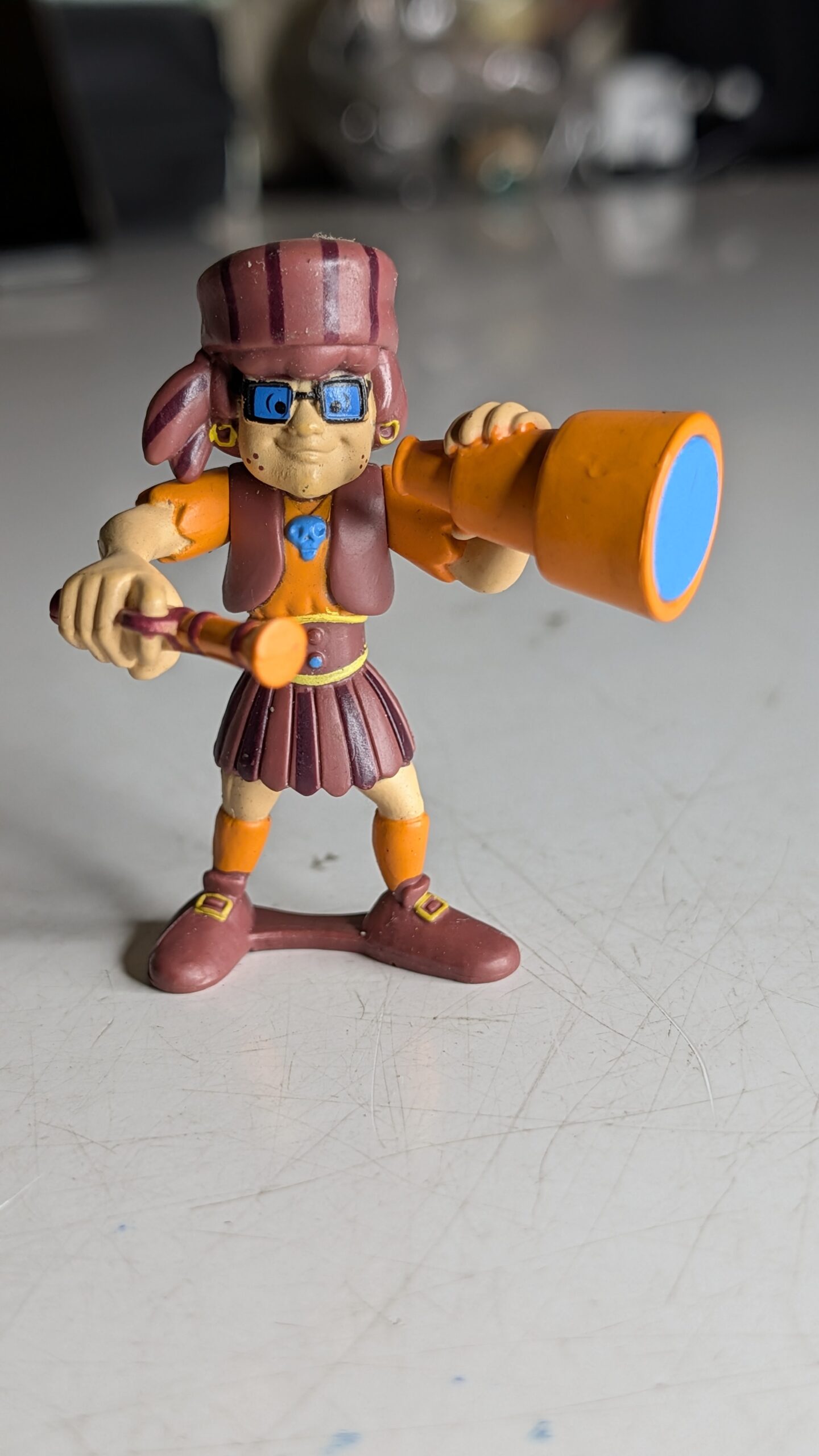 FIGURA DE 2010 SCOOBY-DOO - VELMA – 17 GRAMAS – USADO