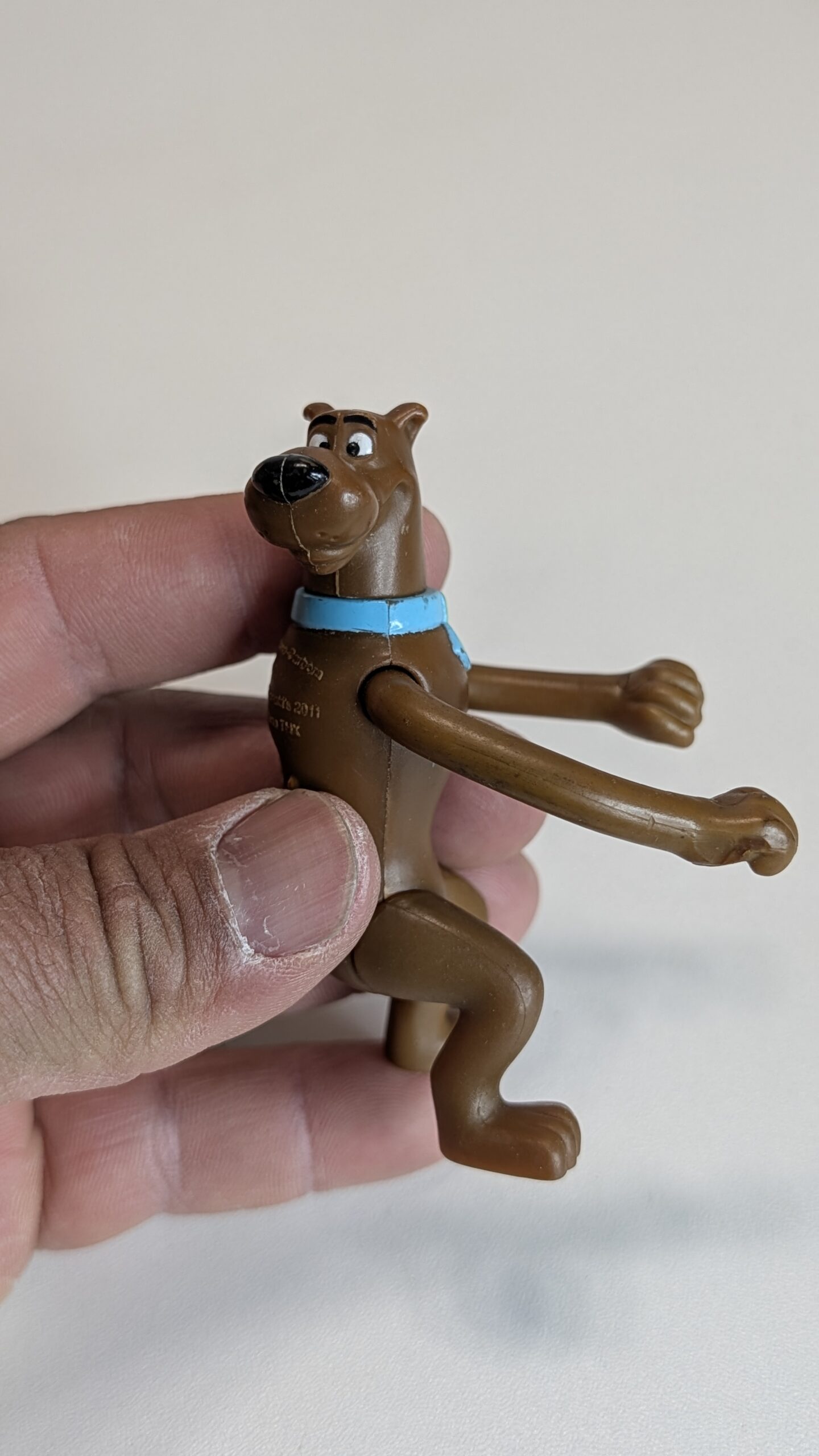 FIGURA DE 2011 MCDONALD'S SCOOBY-DOO – 16 GRAMAS – USADO - Imagem 4