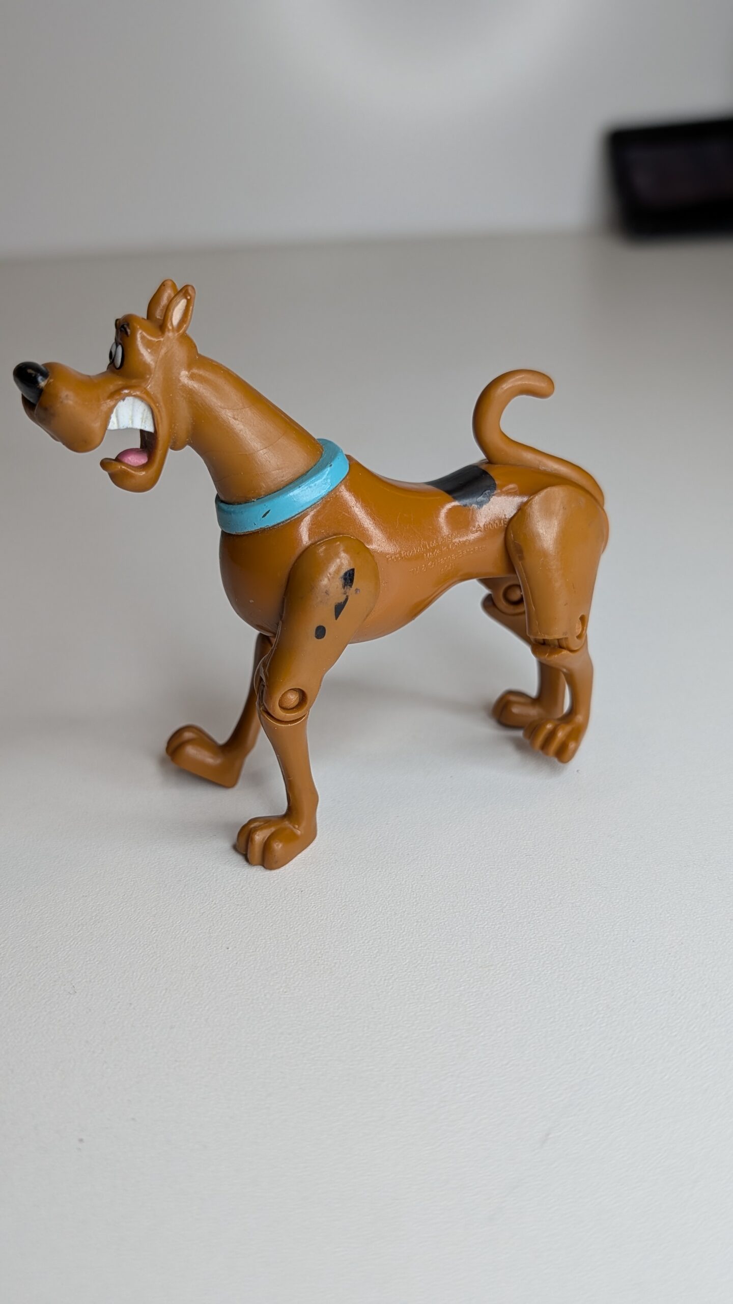FIGURA DE 2004 SCOOBY-DOO - 32 GRAMAS - USADO - Imagem 6