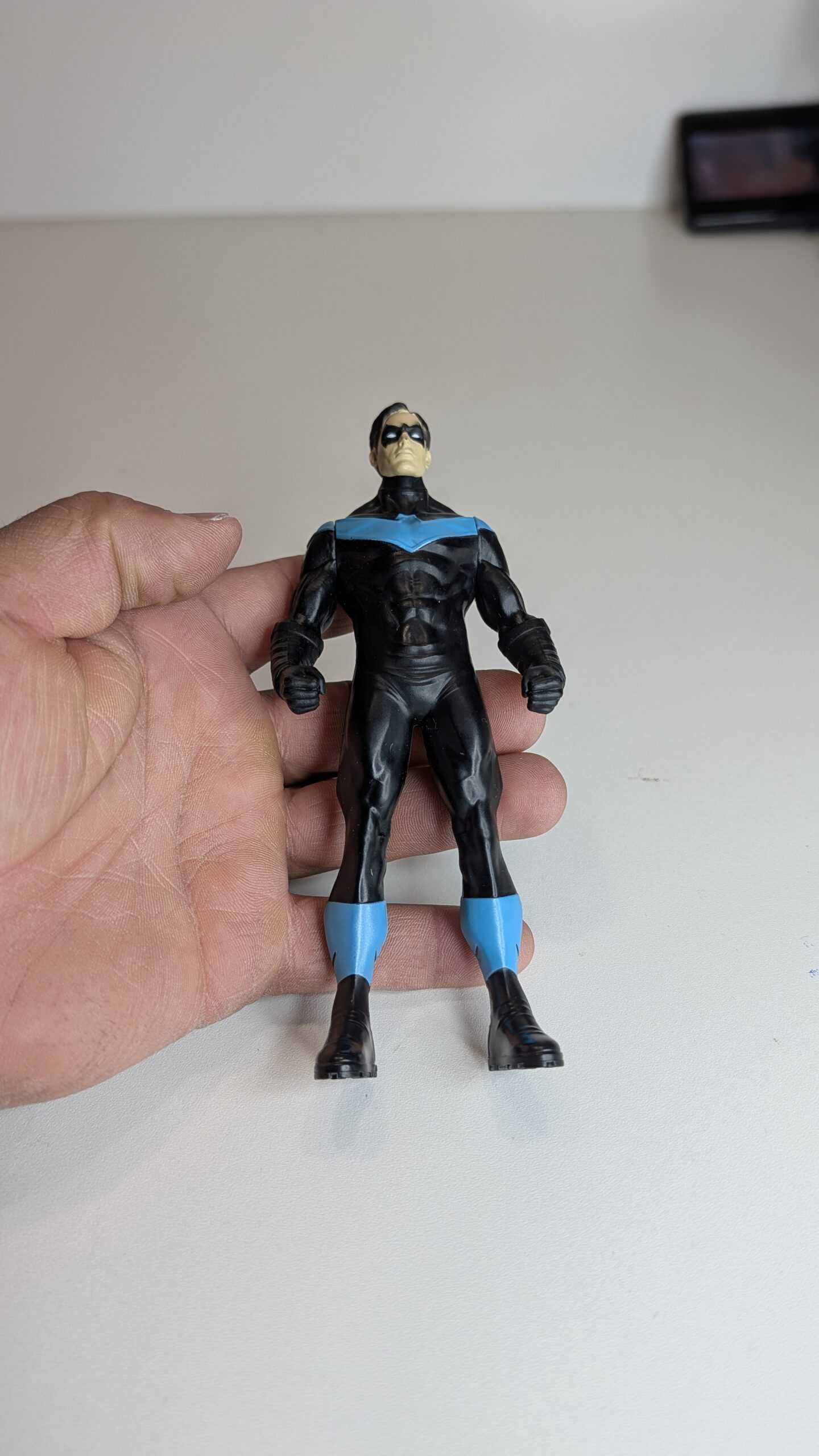 FIGURA DO MULTIVERSE NIGHTWING - MARVEL – 37 GRAMAS – #5 USADO - Imagem 3