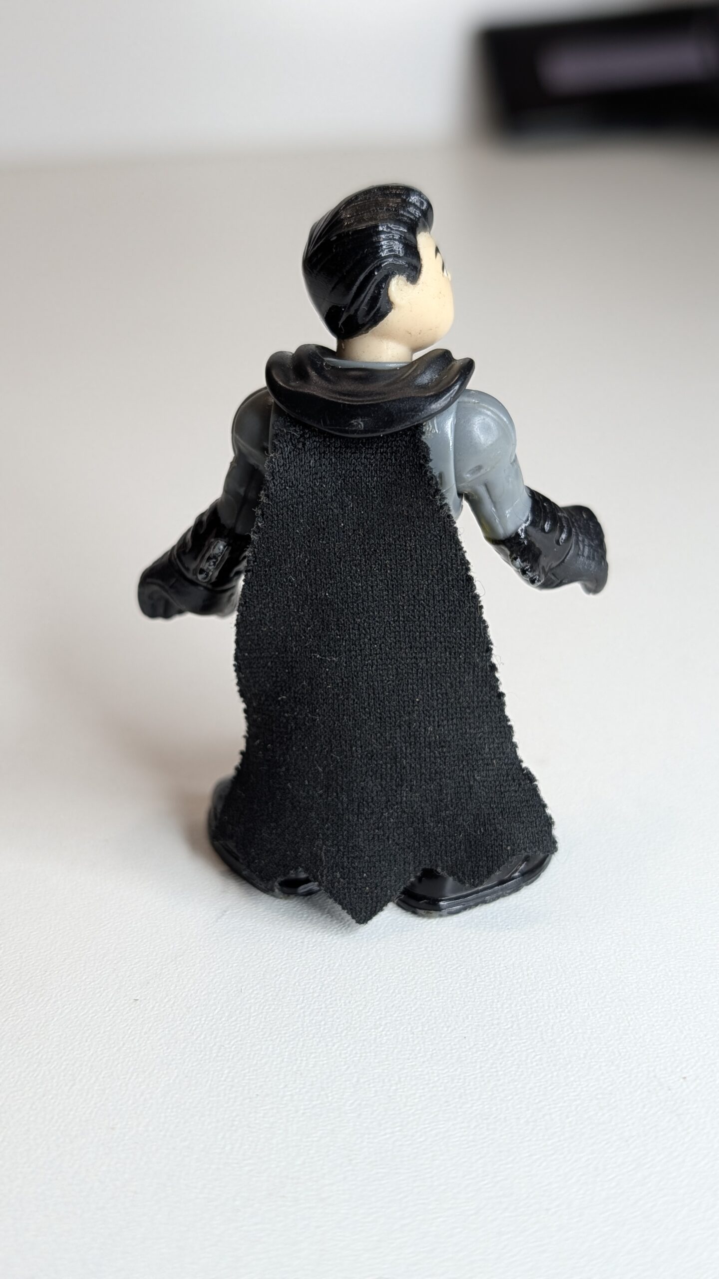FIGURA DE IMAGINEXT FISHER-PRICE SUPER FRIENDS BATMAN 2017 - DC COMICS – 20 GRAMAS – #5 USADO - Imagem 7
