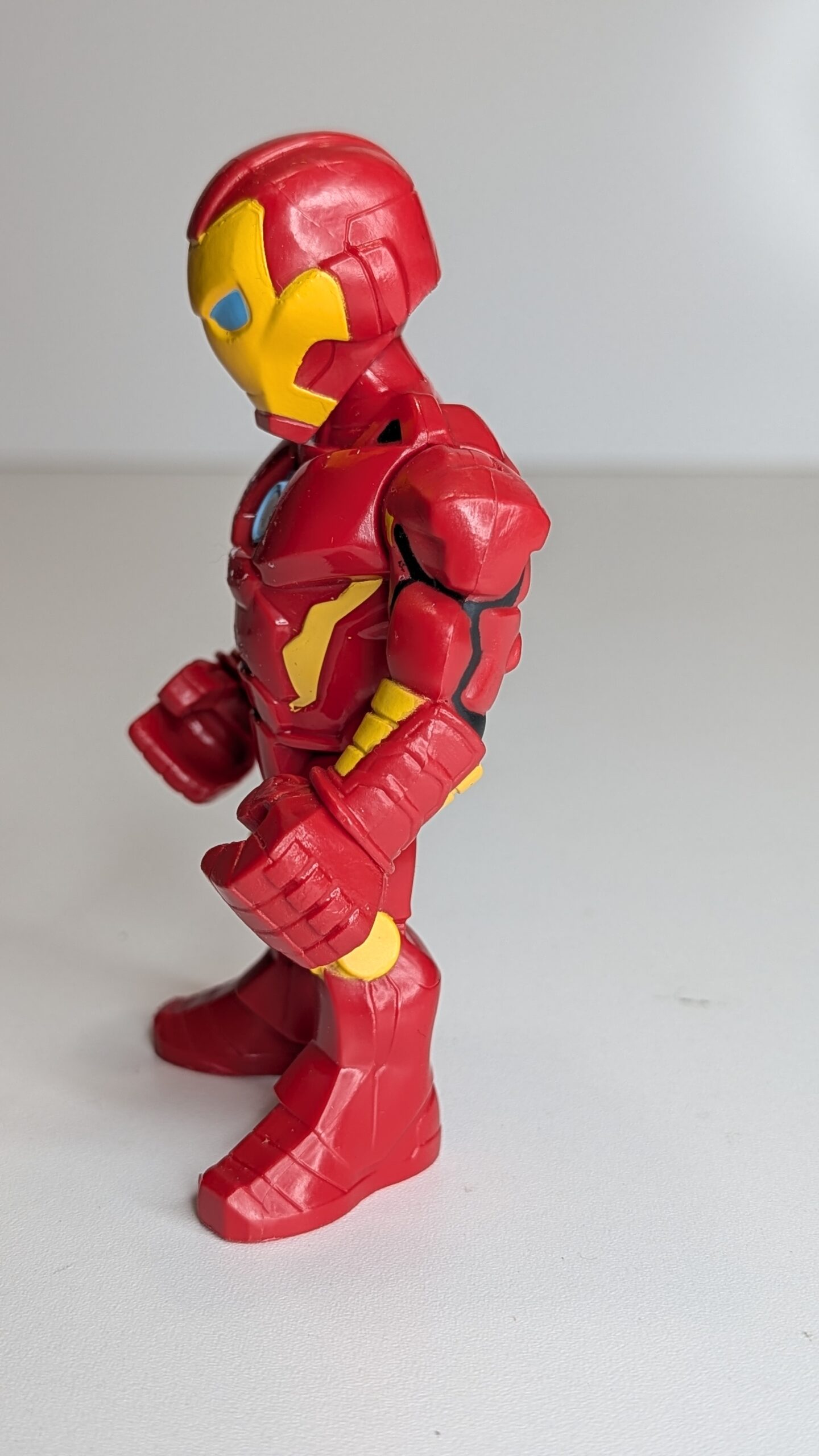FIGURA DE HASBRO PLAYSKOOL SUPERHERO ADVENTURES IRON MAN 2018 - MARVEL – 91 GRAMAS – #5 USADO - Imagem 5