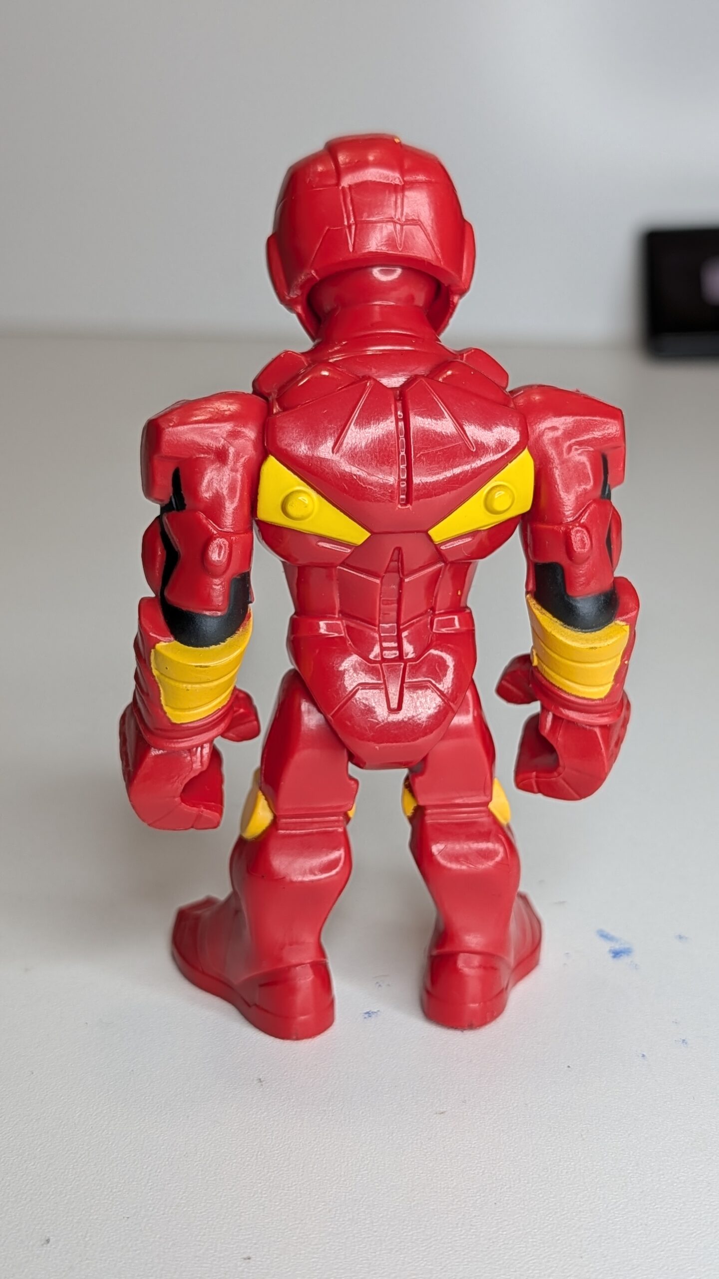 FIGURA DE HASBRO PLAYSKOOL SUPERHERO ADVENTURES IRON MAN 2018 - MARVEL – 91 GRAMAS – #5 USADO - Imagem 7