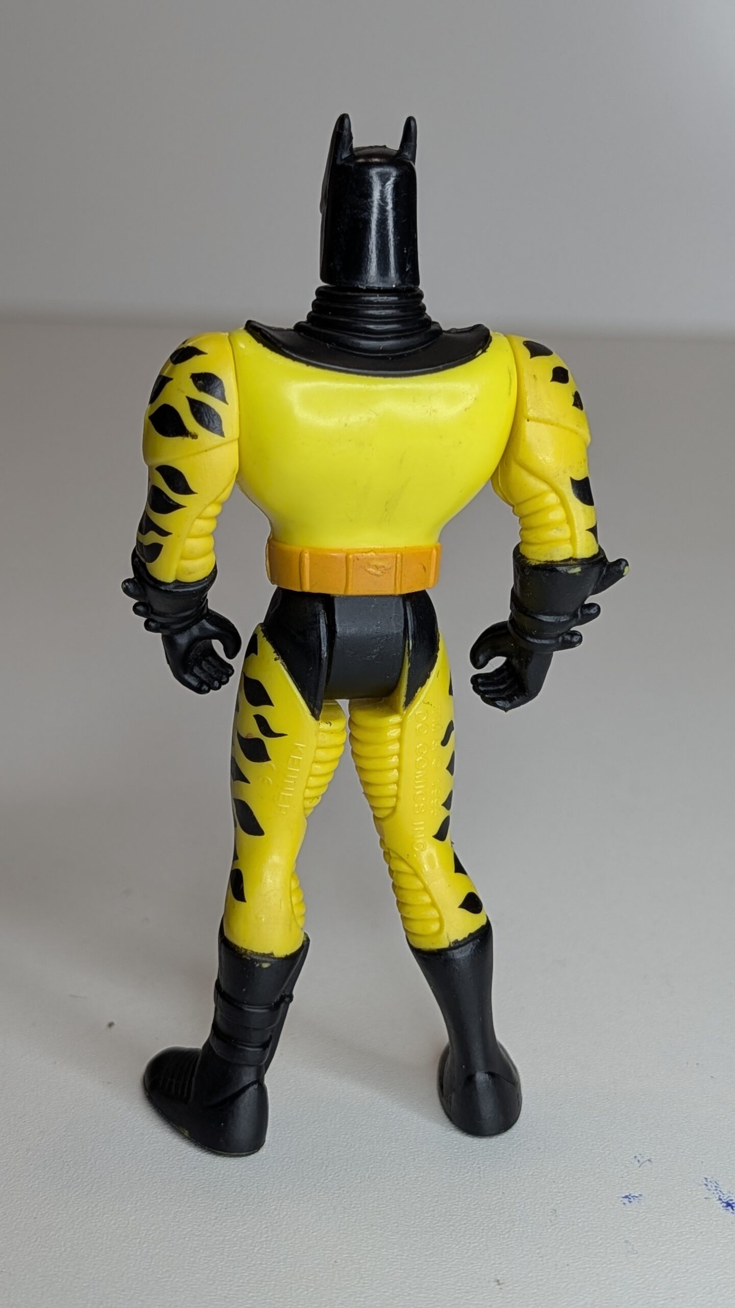 FIGURA DE MATTEL SEA CLAW BATMAN CRIME SQUAD SERIES 1995 - DC COMICS – 36 GRAMAS – #5 USADO - Imagem 6