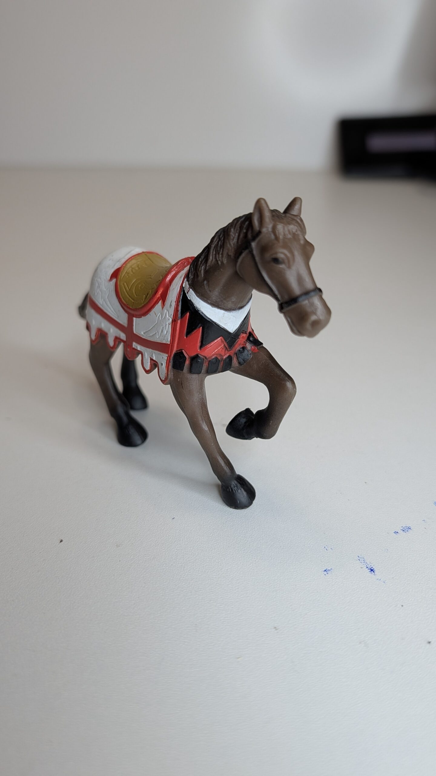 FIGURA DE MEDIVAL FANTASY HORSE – 63 GRAMAS – #5 USADO - Imagem 4