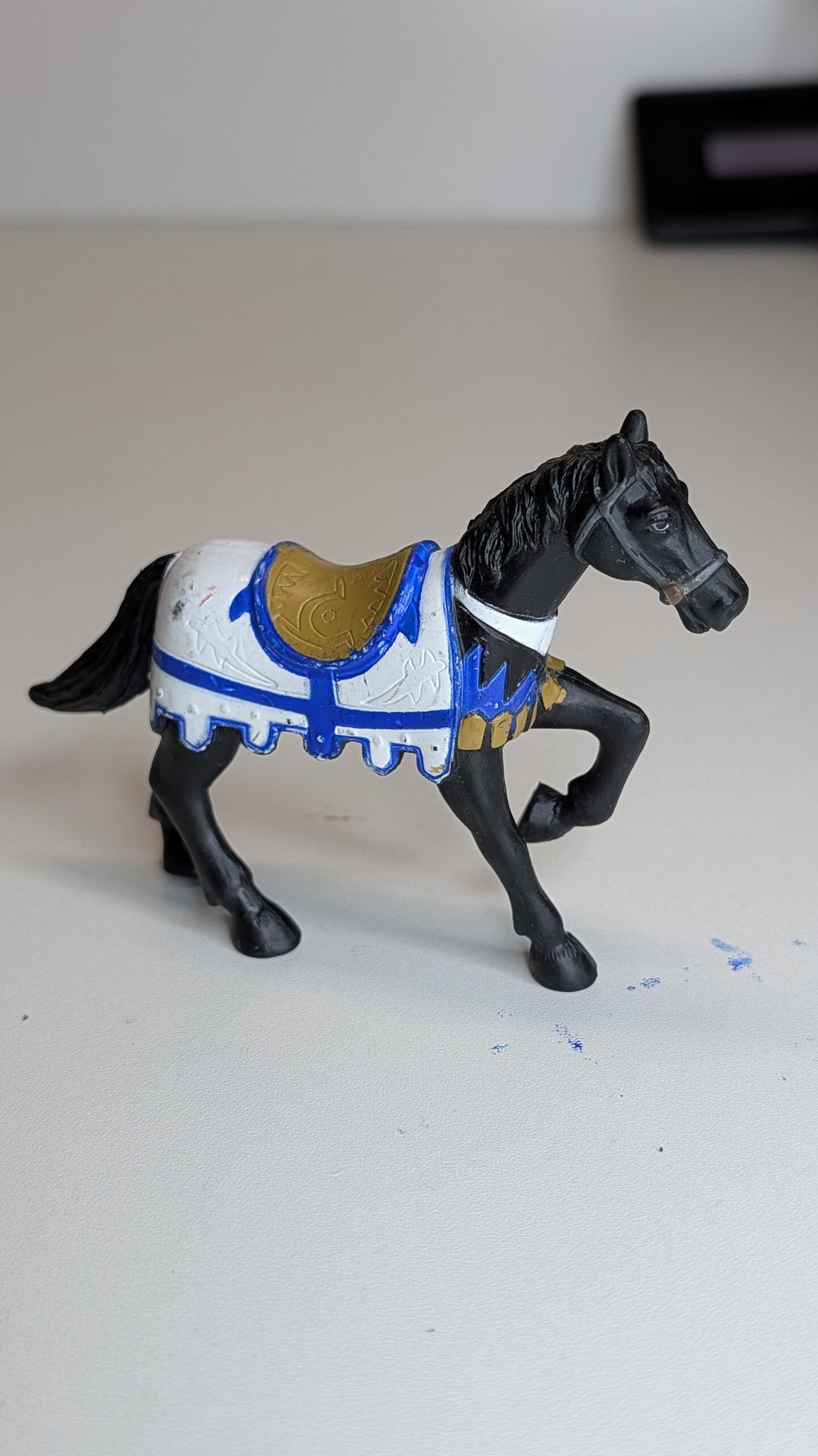 FIGURA DE MEDIVAL FANTASY HORSE (BLUE/AZUL) – 64 GRAMAS – #5 USADO - Imagem 2