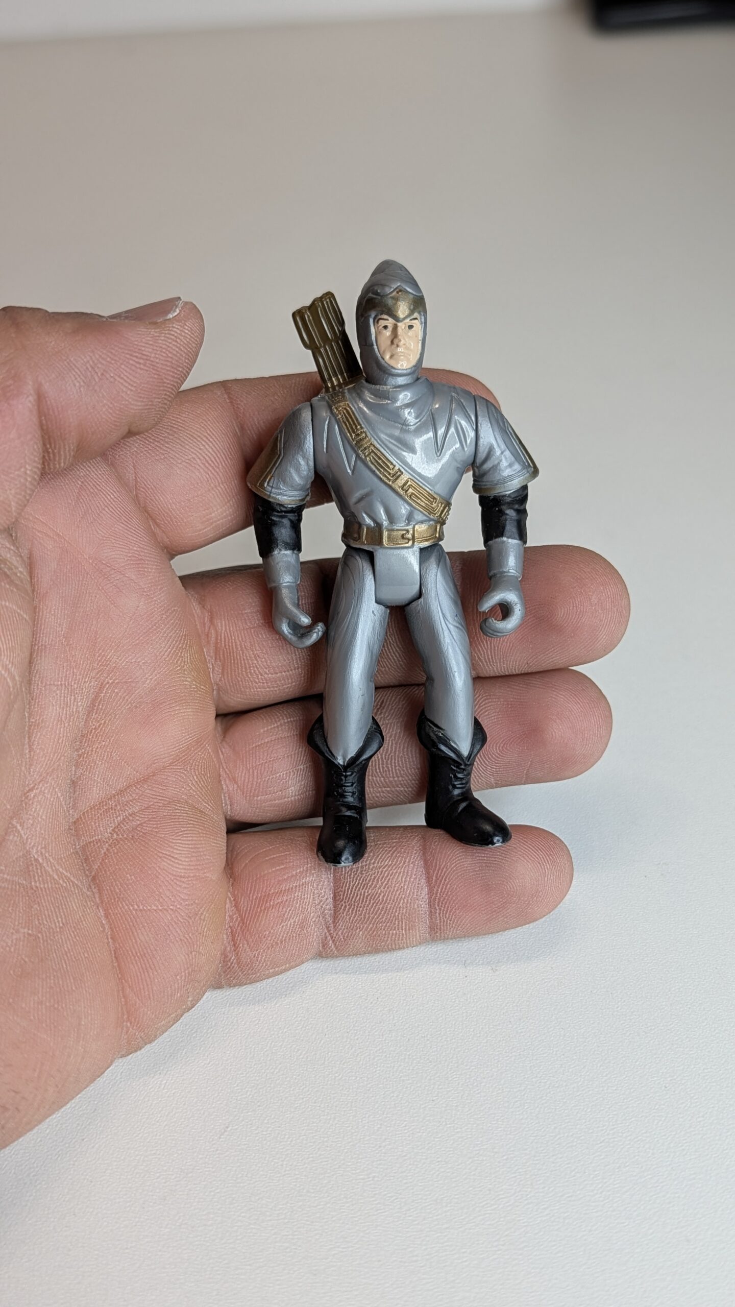 FIGURA DE MEDIVAL FANTASY SILVER ARCHER – 19 GRAMAS – #5 USADO - Imagem 3