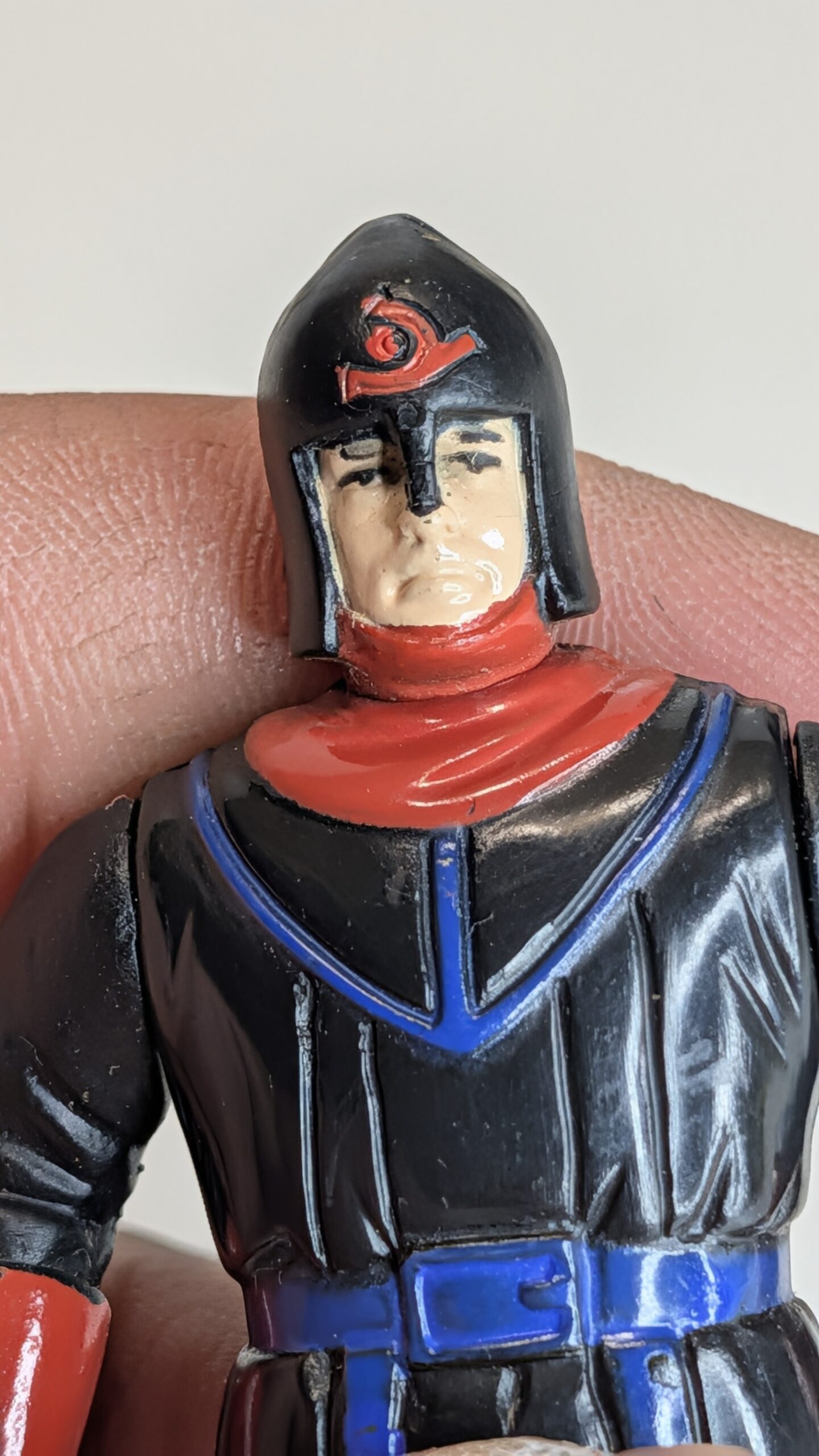 FIGURA DE MEDIVAL FANTASY RED AND BLACK KNIGHT – 17 GRAMAS – #5 USADO - Imagem 2