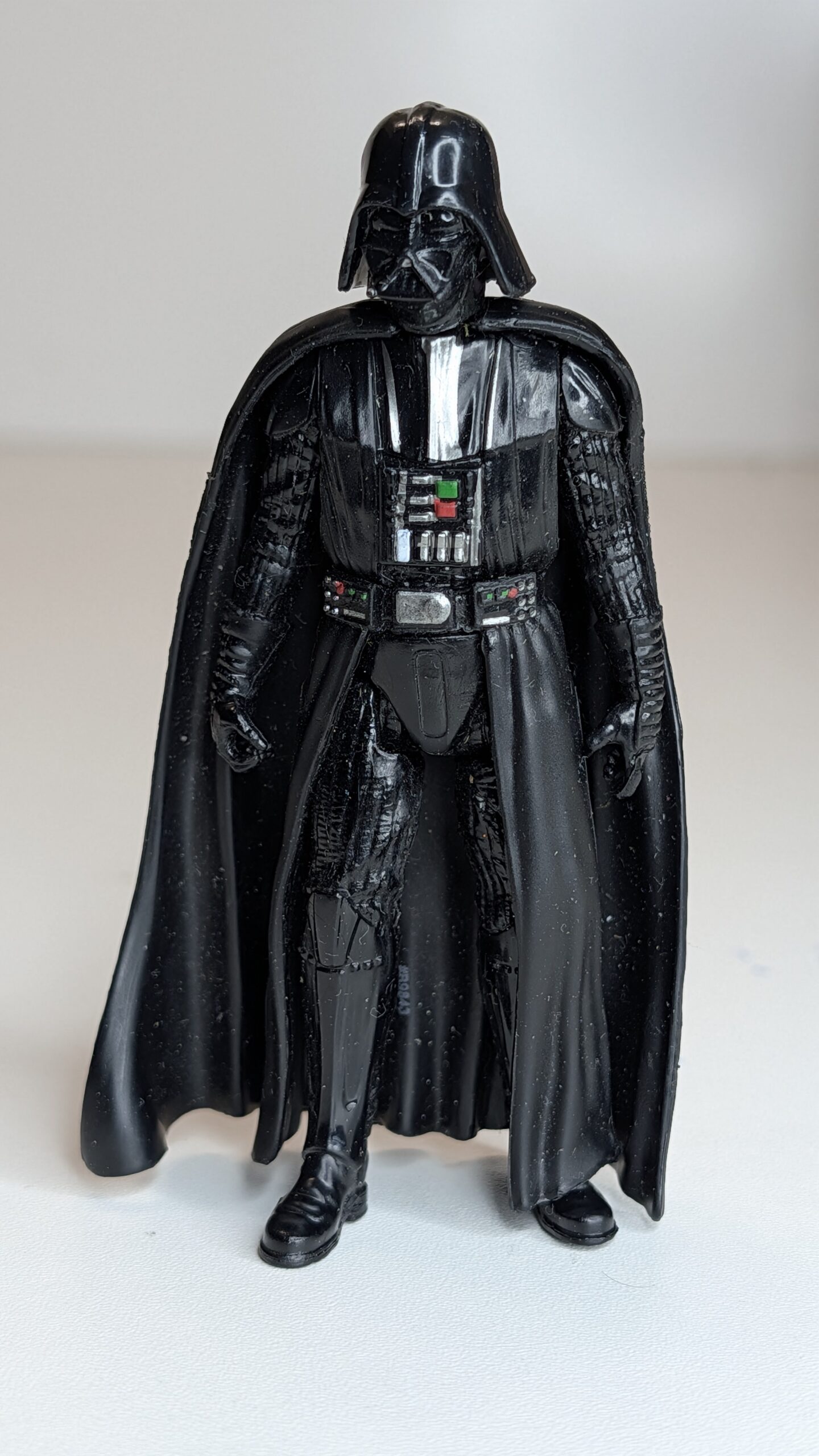 FIGURA DE HASBRO STARWARS DARTH VADER 2019 - STARWARS – 46 GRAMAS – #5 USADO