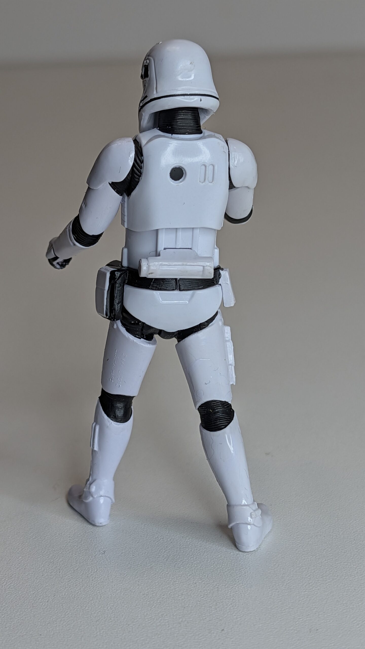 FIGURA DE HASBRO STARWARS FIRST ORDER STORMTROOPER- STARWARS – 19 GRAMAS – #5 USADO - Imagem 6