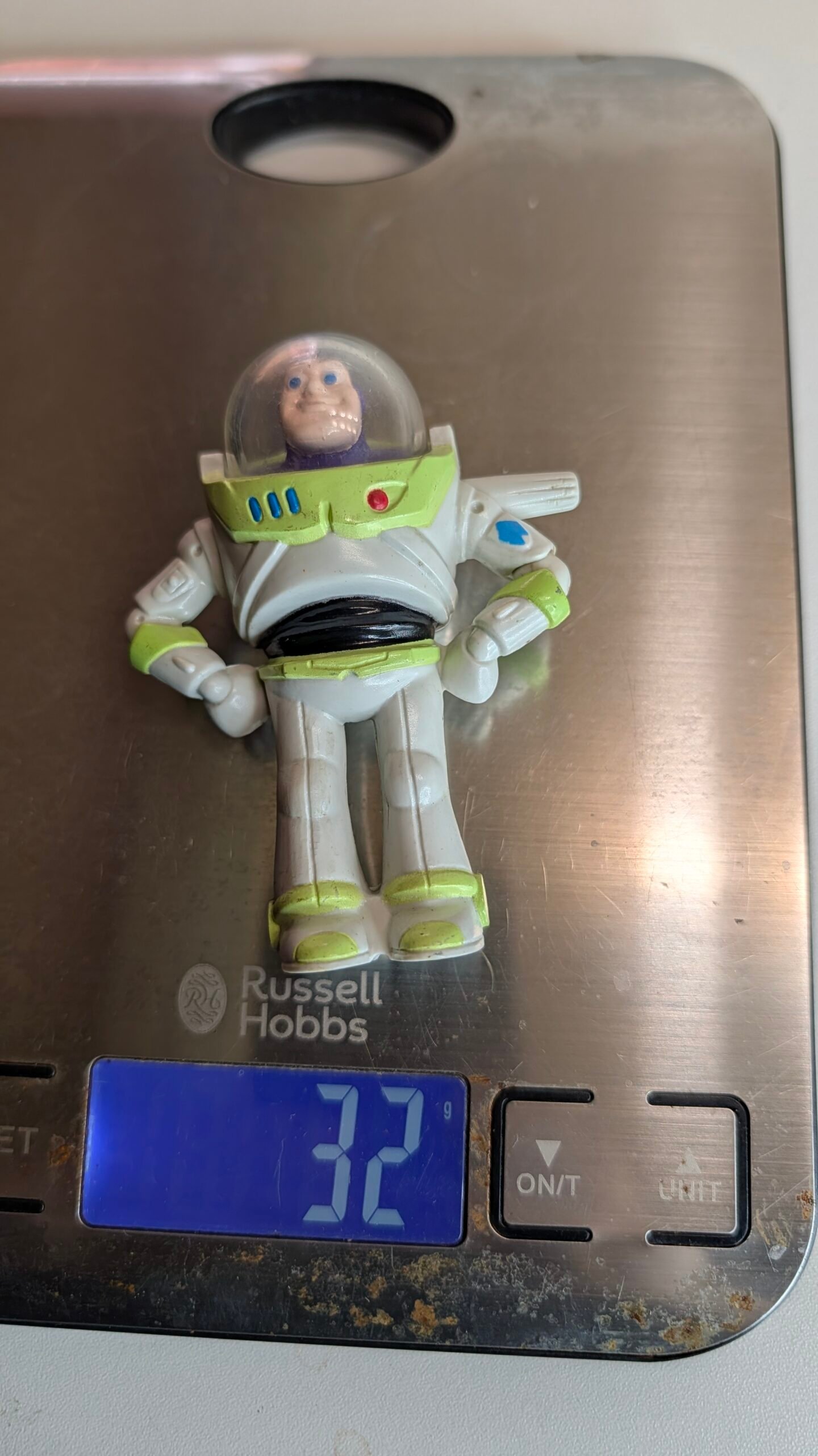 FIGURA DE 1996 BUZZ LIGHTYEAR DISNEY – 32 GRAMAS – #5 USADO - Imagem 9