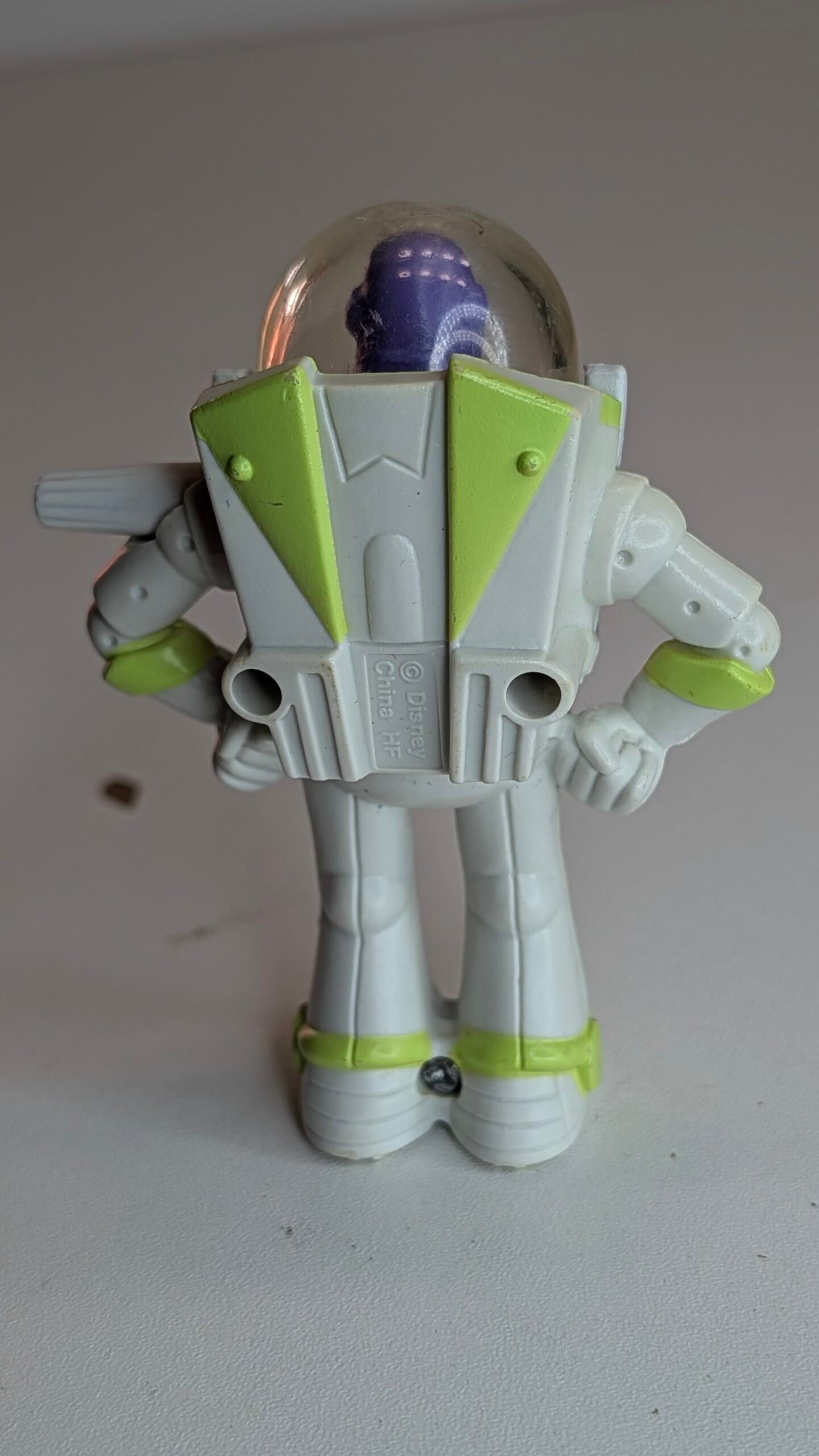 FIGURA DE 1996 BUZZ LIGHTYEAR DISNEY – 32 GRAMAS – #5 USADO - Imagem 6