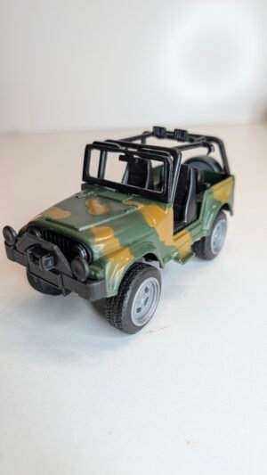 FIGURA DE 1980 BBURAGO JEEP CJ-7 ARMY – 113 GRAMAS – #5 USADO