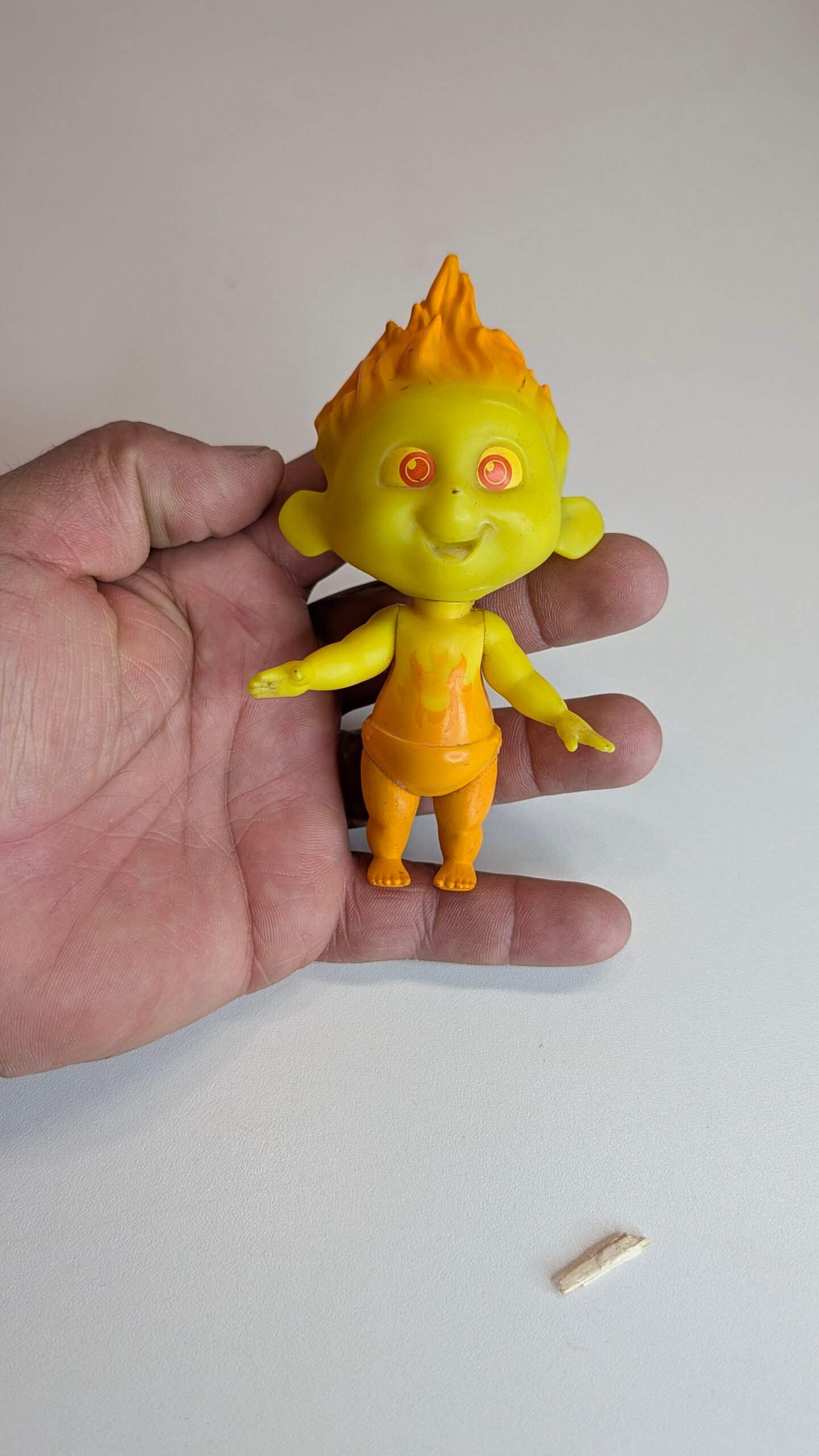 FIGURA DE 2018 JACK-JACK INCREDIBLES 2 DISNEY/PIXAR MCDONALDS – 41 GRAMAS – #5 USADO - Imagem 3