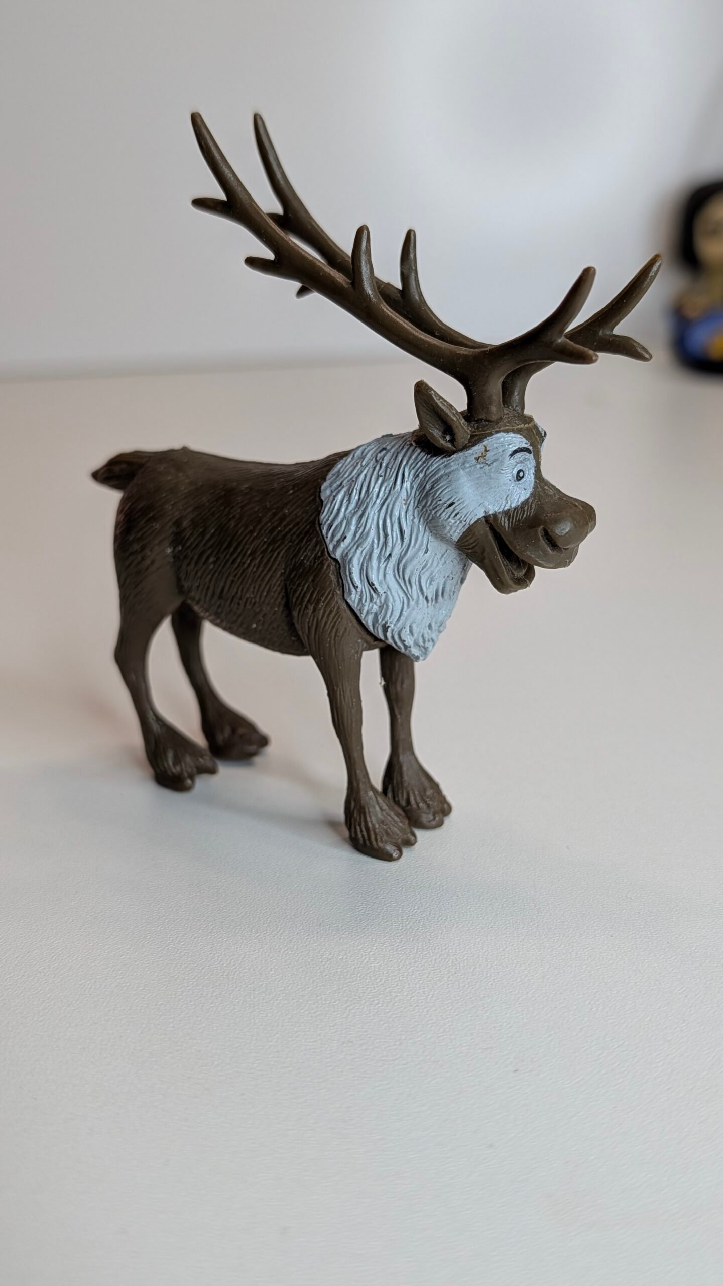 FIGURA DE 2020 SVEN FROZEN 2 DISNEY – 41 GRAMAS – #5 USADO - Imagem 4