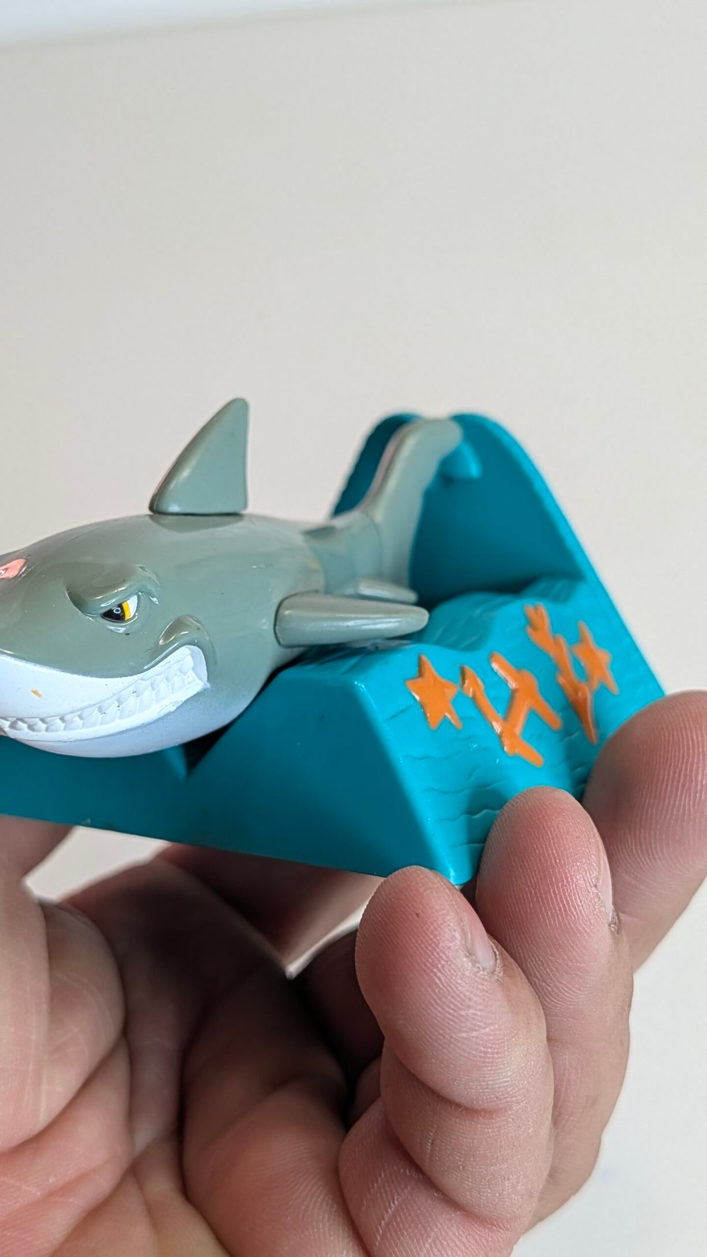 FIGURA DE 1998 GLUT THE SHARK MCDONALDS – 121 GRAMAS – #5 USADO - Imagem 7
