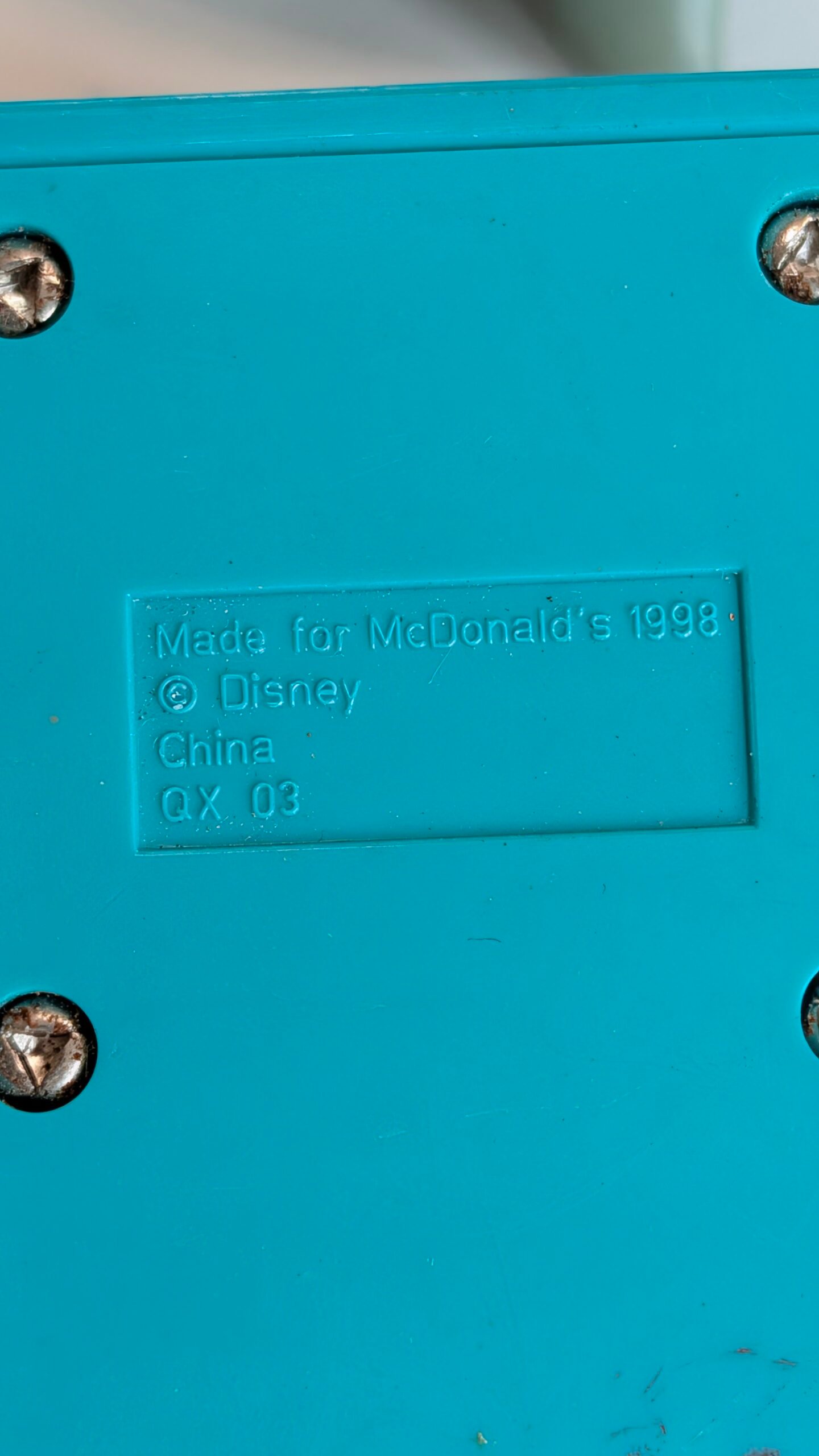 FIGURA DE 1998 GLUT THE SHARK MCDONALDS – 121 GRAMAS – #5 USADO - Imagem 12