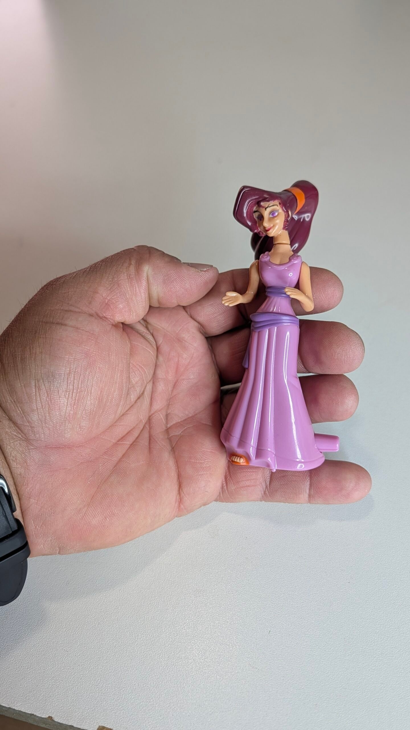 FIGURA DE 1997 MEGERA DISNEY – 32 GRAMAS – #5 USADO - Imagem 3