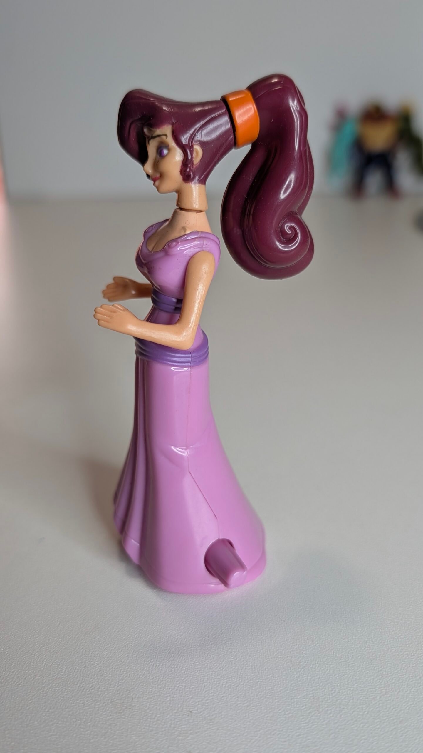 FIGURA DE 1997 MEGERA DISNEY – 32 GRAMAS – #5 USADO - Imagem 4