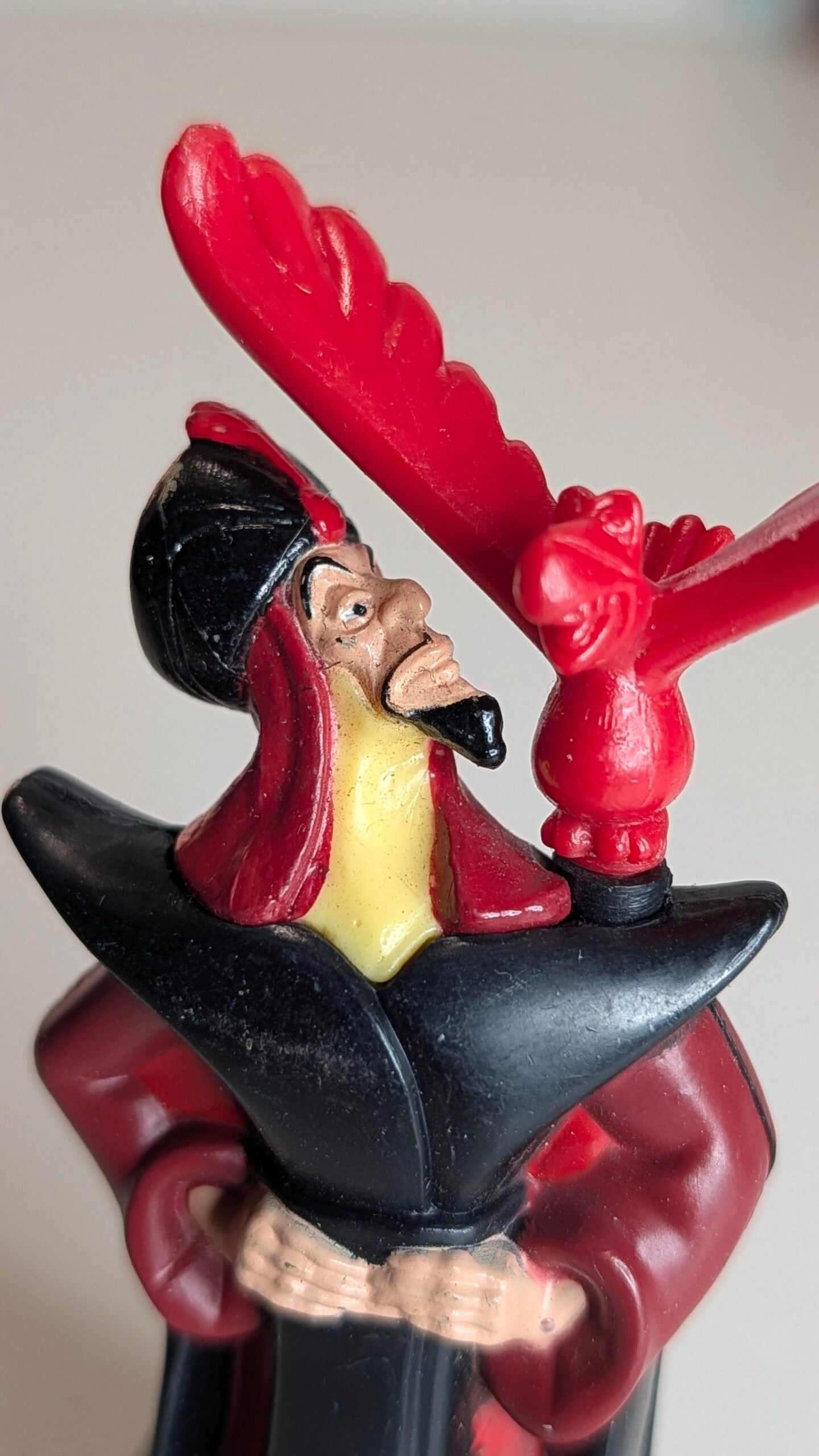 FIGURA DE 1992 JAFAR DISNEY – 26 GRAMAS – #5 USADO - Imagem 2