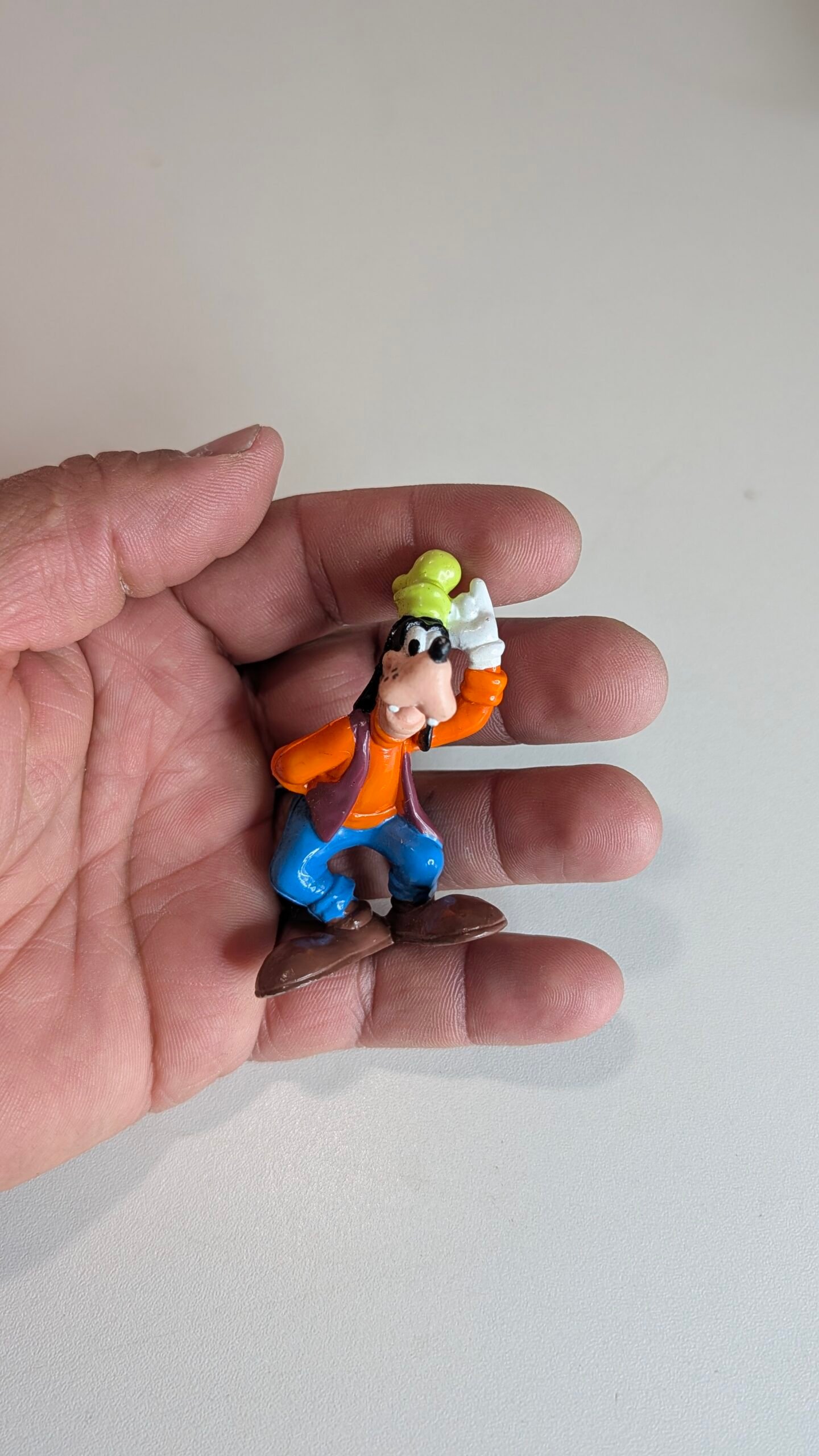 FIGURA DE 1996 GOOFY DISNEY – 20 GRAMAS – #5 USADO - Imagem 3
