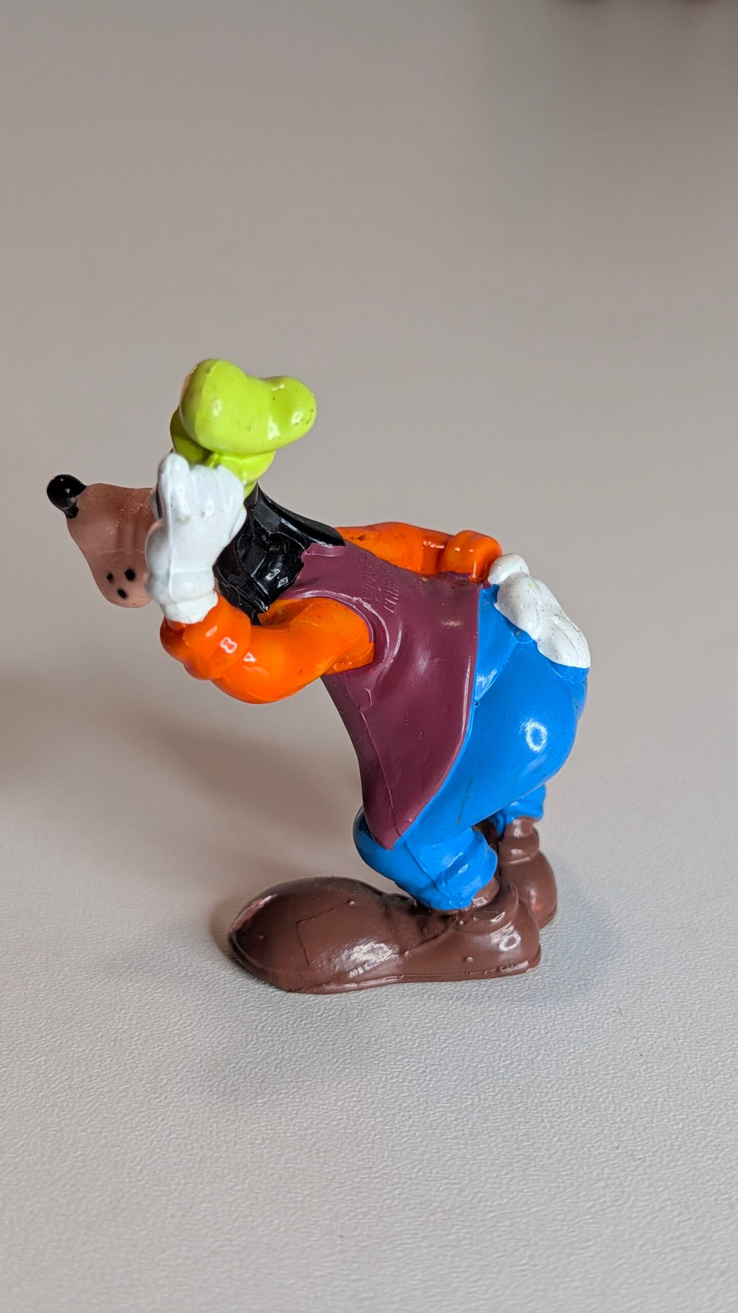 FIGURA DE 1996 GOOFY DISNEY – 20 GRAMAS – #5 USADO - Imagem 5