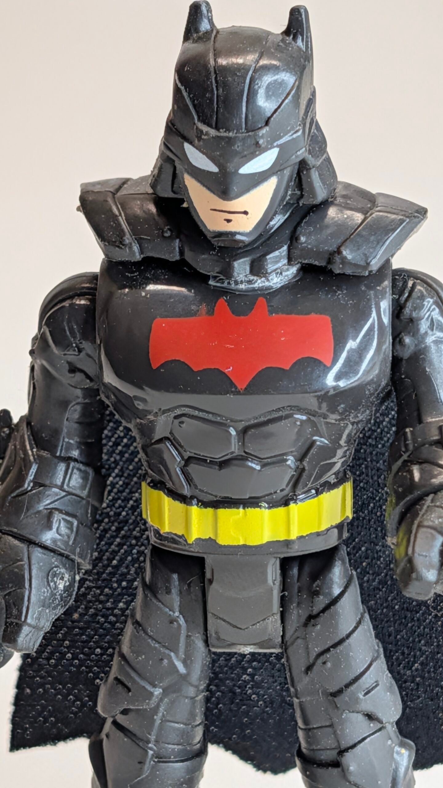 FIGURA DE 2018 IMAGINEXT FISHER-PRICE SUPER FRIENDS BATMAN NINJA ARMOR - DC COMICS – 20 GRAMAS – #5 USADO - Imagem 3