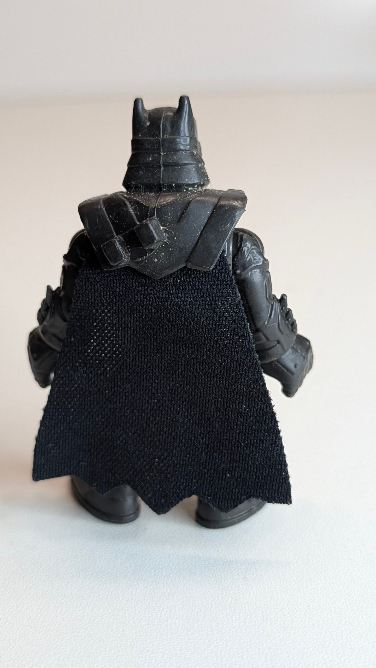FIGURA DE 2018 IMAGINEXT FISHER-PRICE SUPER FRIENDS BATMAN NINJA ARMOR - DC COMICS – 20 GRAMAS – #5 USADO - Imagem 7